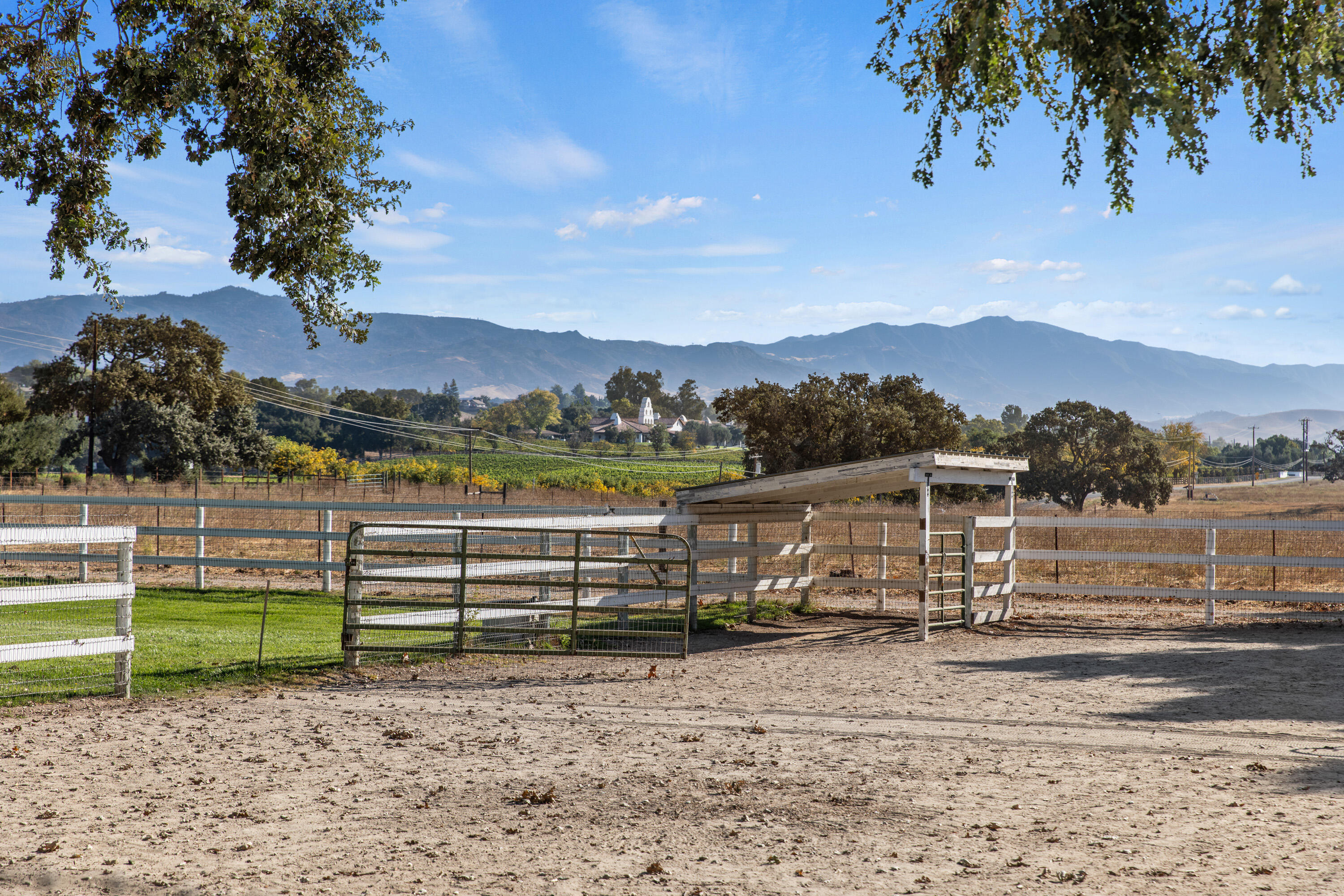 Santa Ynez, California 93460, United States, 4 Bedrooms Bedrooms, ,3 BathroomsBathrooms,Residential,Pending,38698