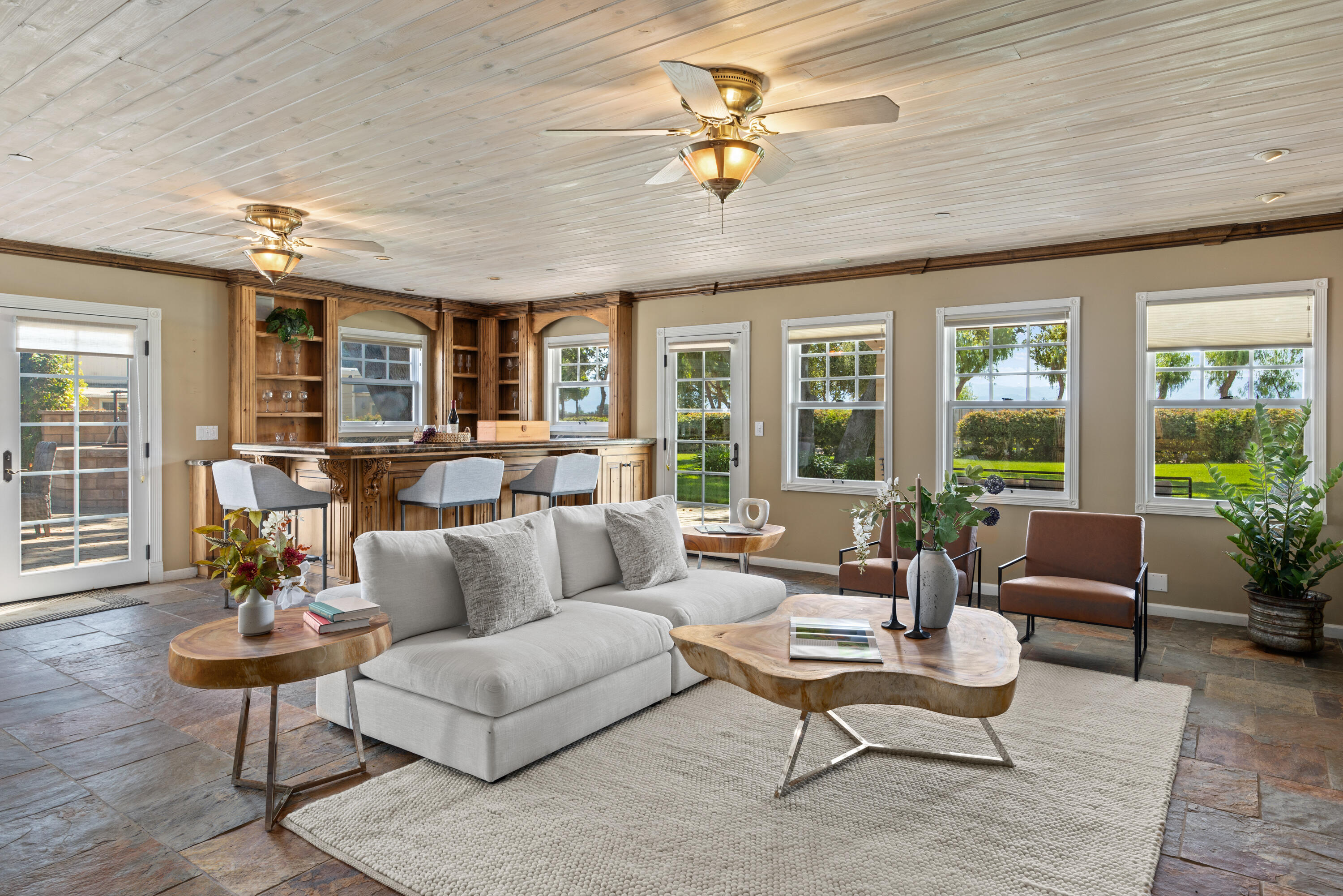 Santa Ynez, California 93460, United States, 4 Bedrooms Bedrooms, ,3 BathroomsBathrooms,Residential,Pending,38698