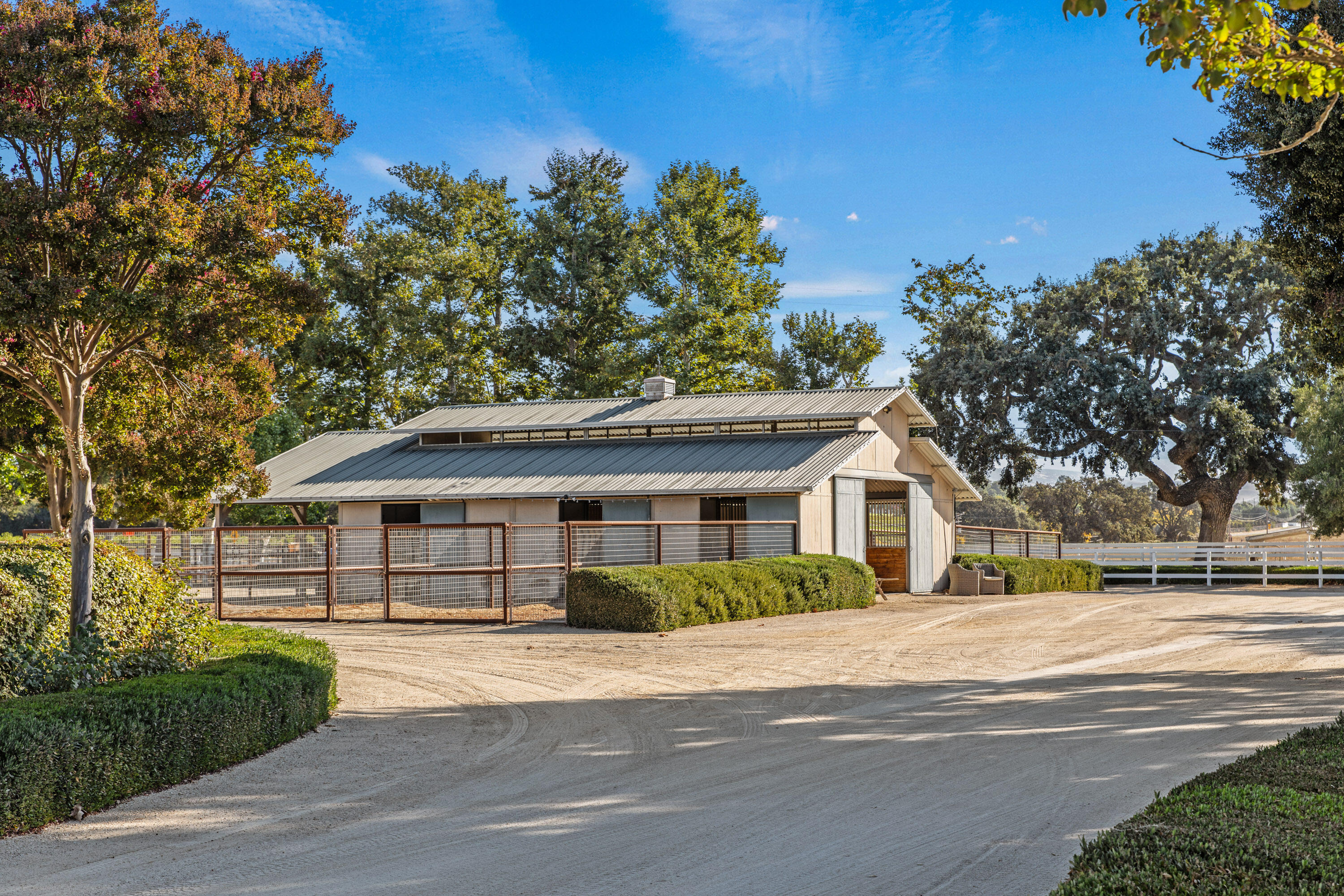 Santa Ynez, California 93460, United States, 4 Bedrooms Bedrooms, ,3 BathroomsBathrooms,Residential,Pending,38698