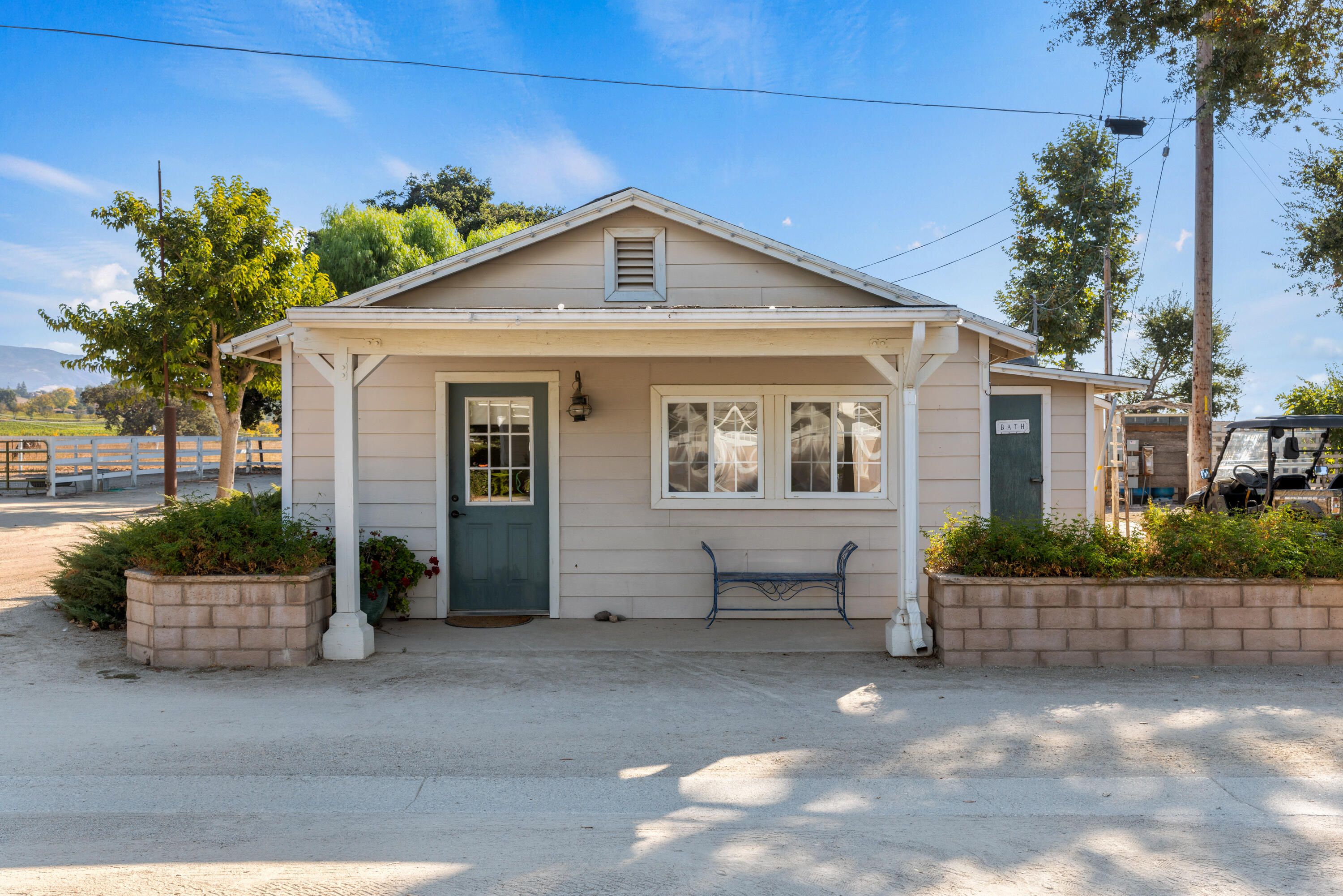 Santa Ynez, California 93460, United States, 4 Bedrooms Bedrooms, ,3 BathroomsBathrooms,Residential,Pending,38698