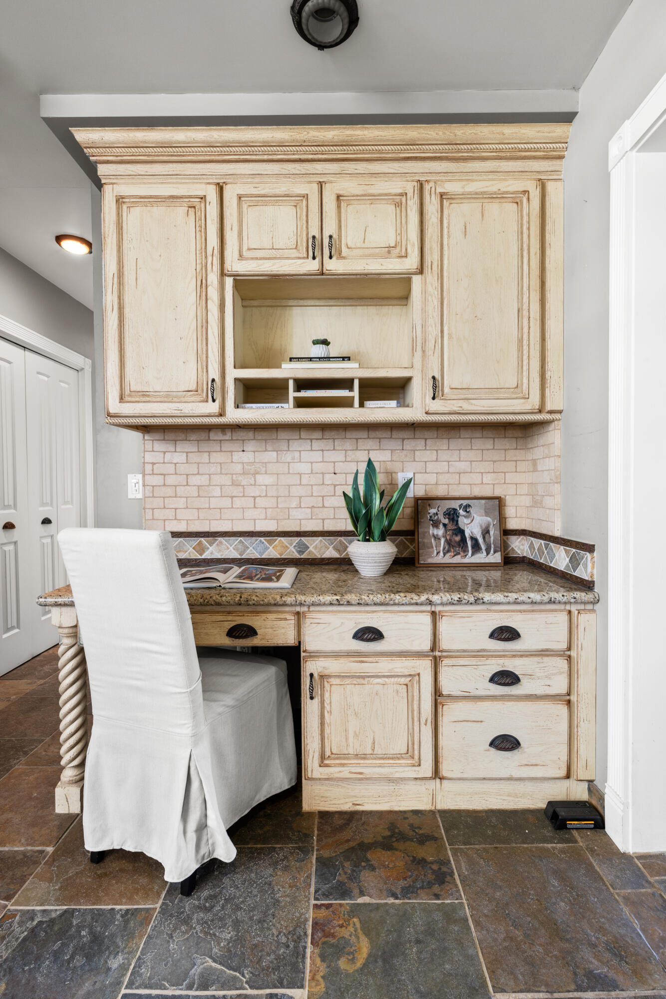 Santa Ynez, California 93460, United States, 4 Bedrooms Bedrooms, ,3 BathroomsBathrooms,Residential,Pending,38698