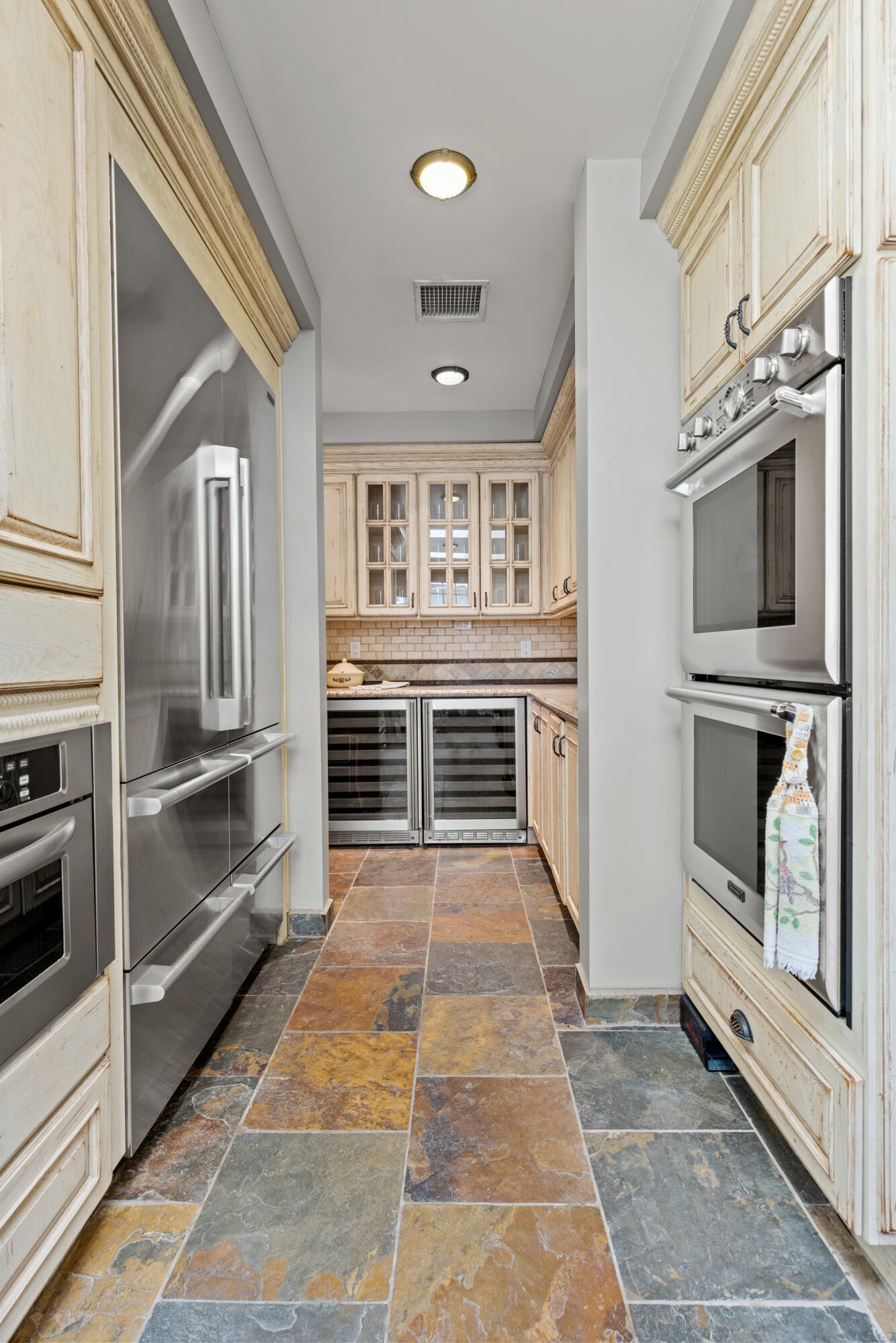 Santa Ynez, California 93460, United States, 4 Bedrooms Bedrooms, ,3 BathroomsBathrooms,Residential,Pending,38698