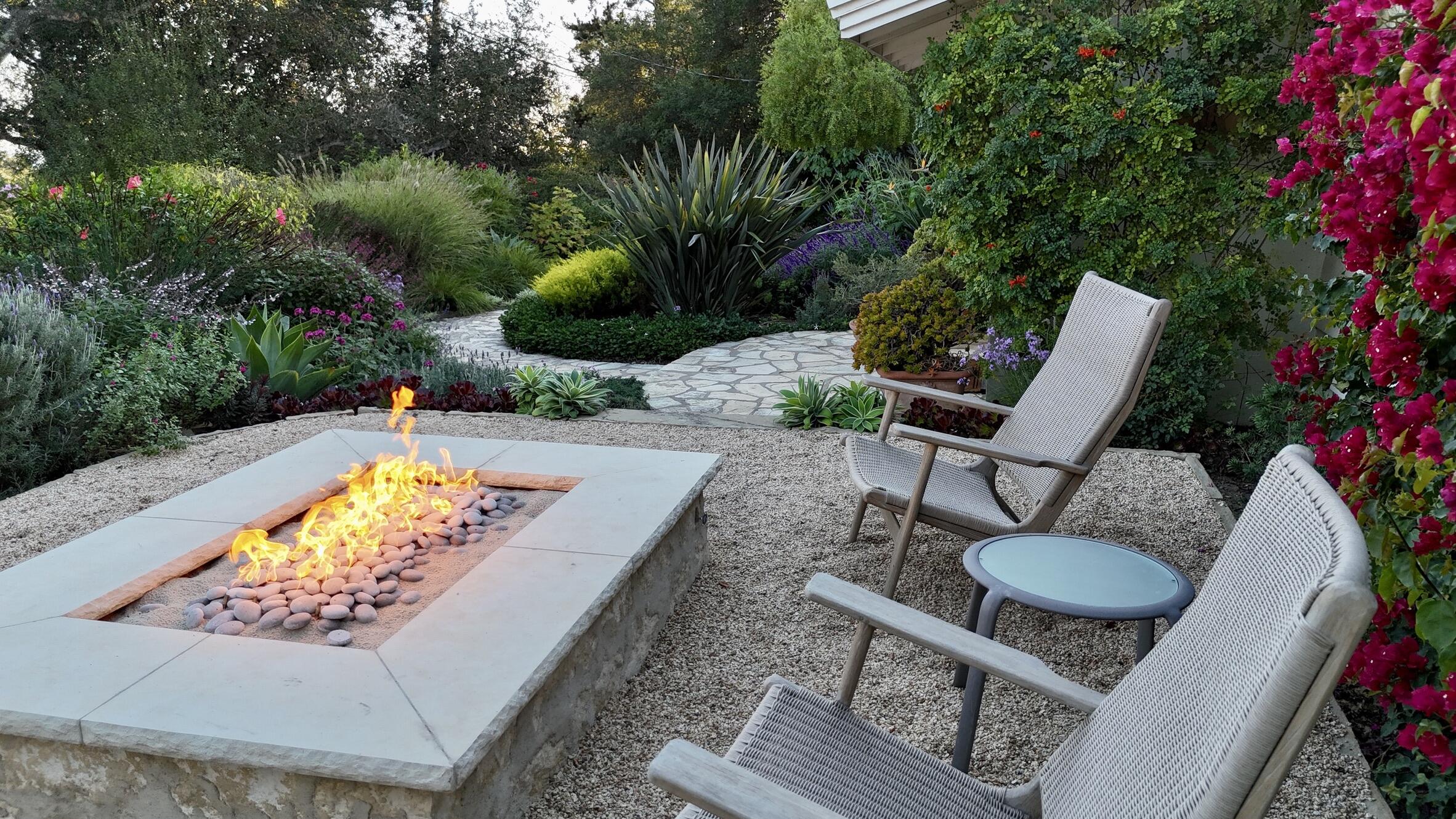 Santa Barbara, California 93108, United States, 3 Bedrooms Bedrooms, ,2 BathroomsBathrooms,Residential,Coming Soon,230401