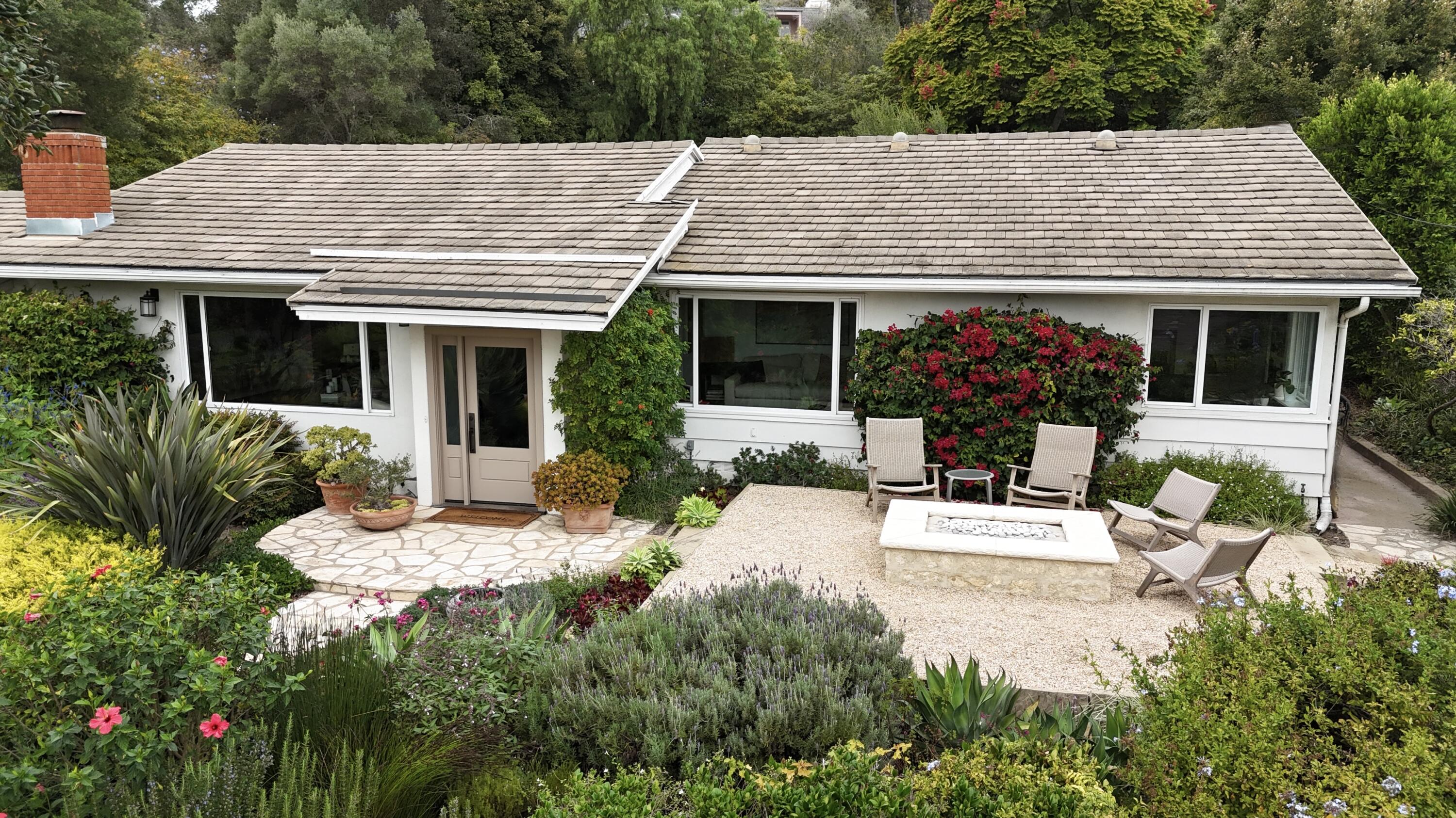 Santa Barbara, California 93108, United States, 3 Bedrooms Bedrooms, ,2 BathroomsBathrooms,Residential,Coming Soon,230401