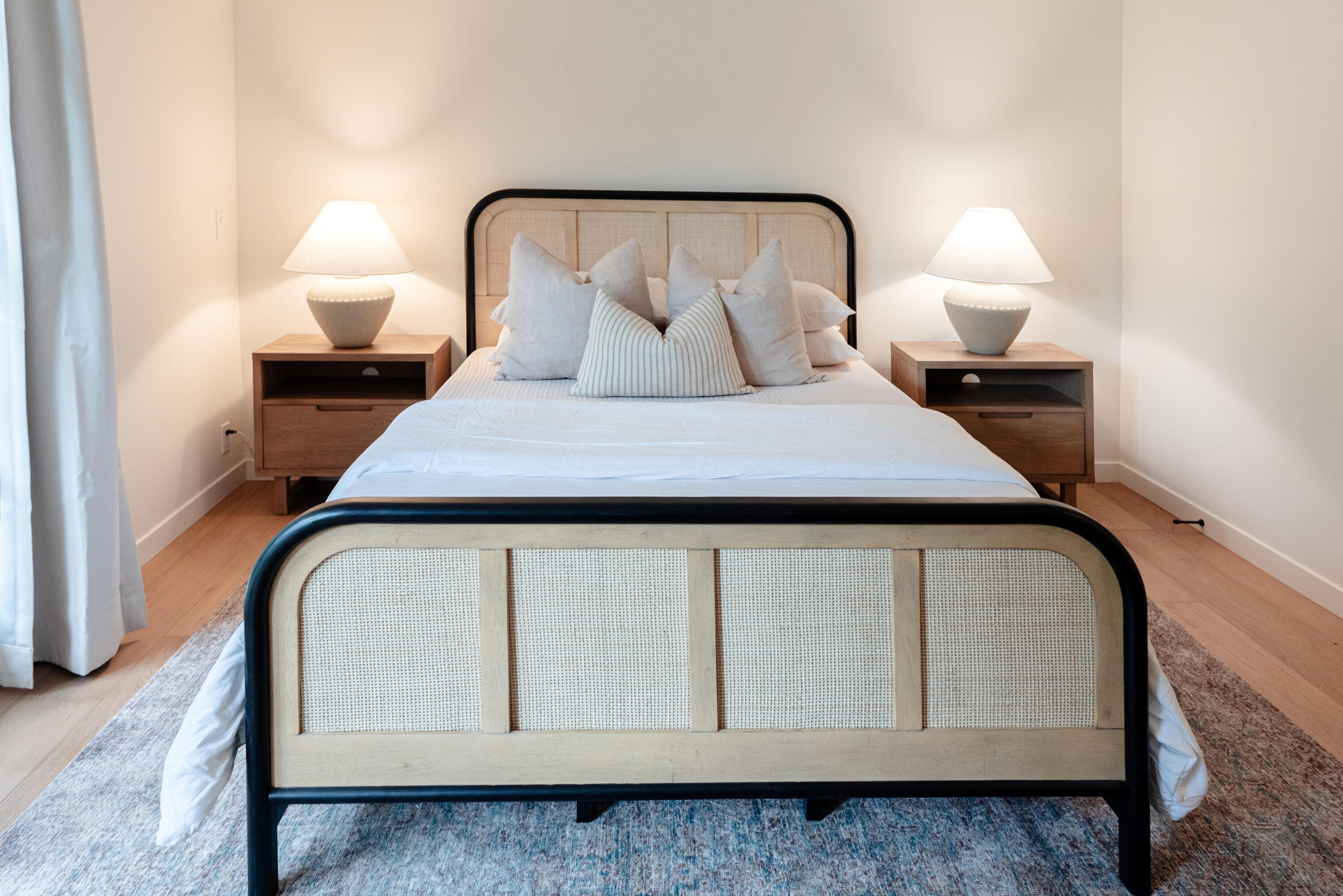 Santa Barbara, California 93108, United States, 3 Bedrooms Bedrooms, ,2 BathroomsBathrooms,Residential,Active,45593