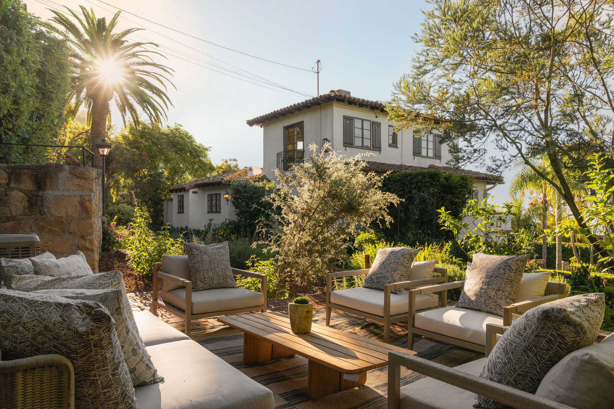 1710 Mira Vista Avenue