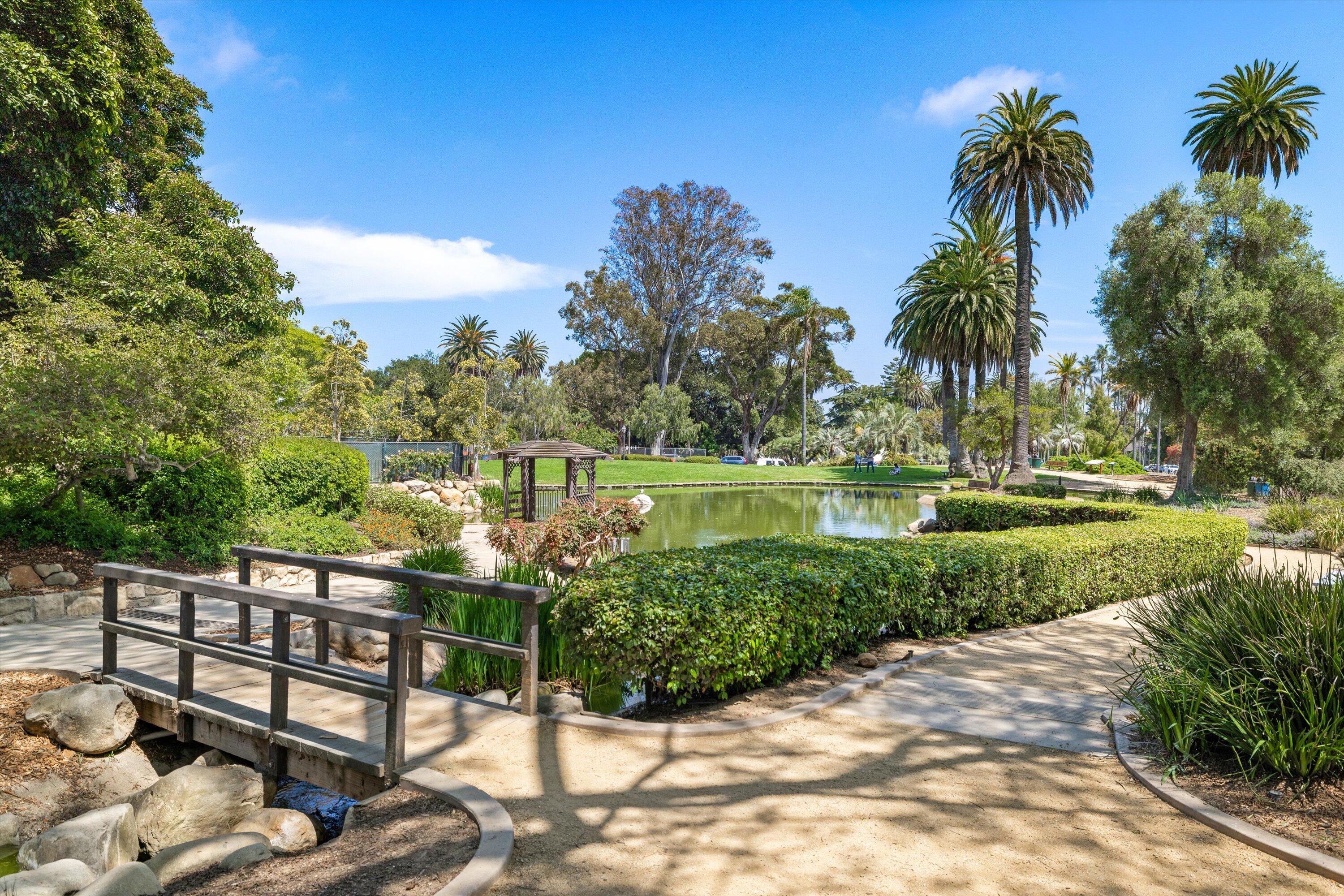 Santa Barbara, California 93101, United States, 3 Bedrooms Bedrooms, ,4 BathroomsBathrooms,Residential,Active,152919