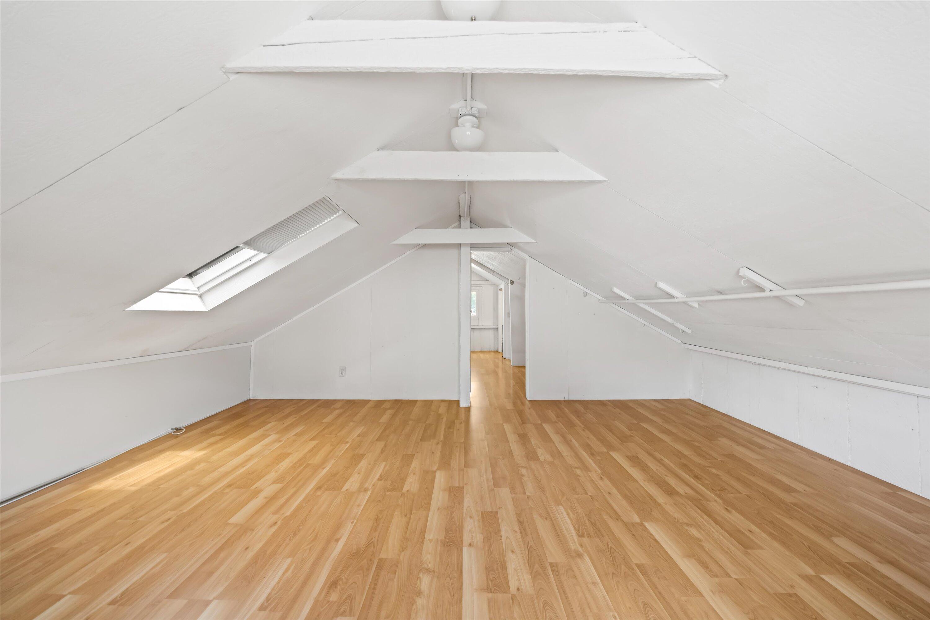 Santa Barbara, California 93101, United States, 3 Bedrooms Bedrooms, ,4 BathroomsBathrooms,Residential,Active,152919