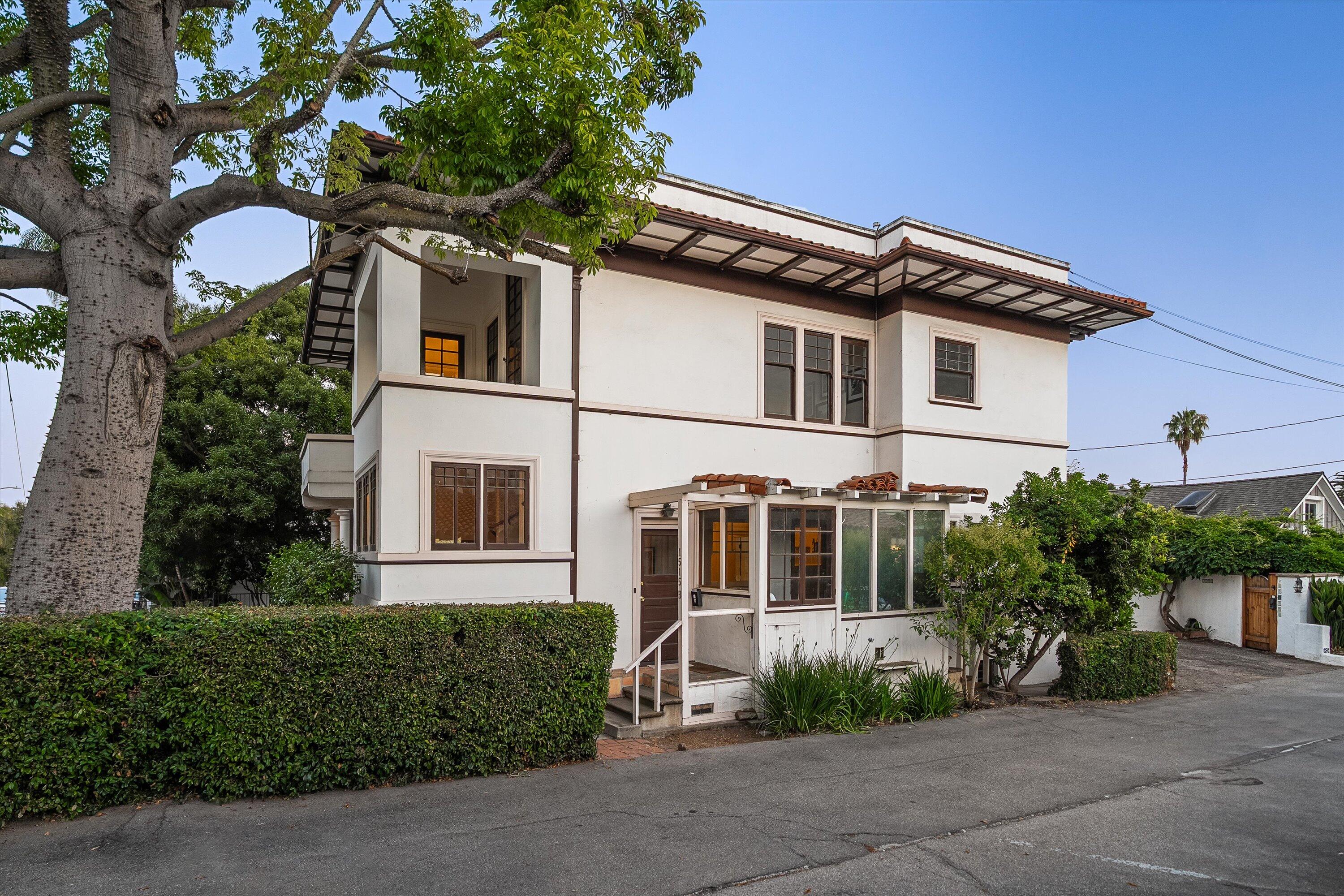 Santa Barbara, California 93101, United States, 3 Bedrooms Bedrooms, ,4 BathroomsBathrooms,Residential,Active,152919