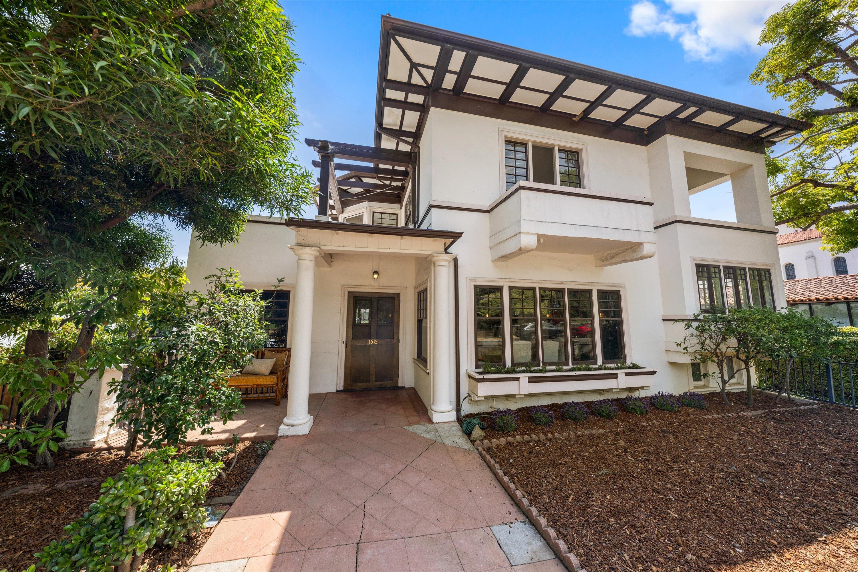 Santa Barbara, California 93101, United States, 3 Bedrooms Bedrooms, ,4 BathroomsBathrooms,Residential,Active,152919