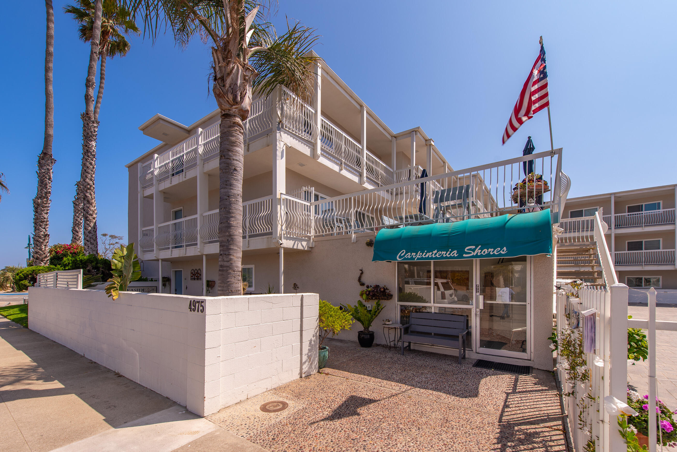 4975 Sandyland Road 302