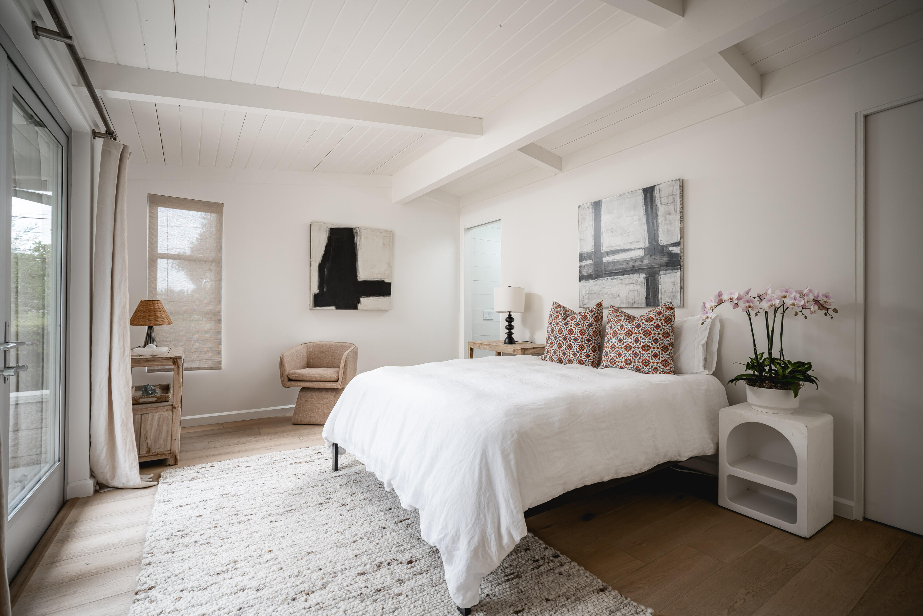 Santa Barbara, California 93105, United States, 3 Bedrooms Bedrooms, ,3 BathroomsBathrooms,Residential,Active,198749