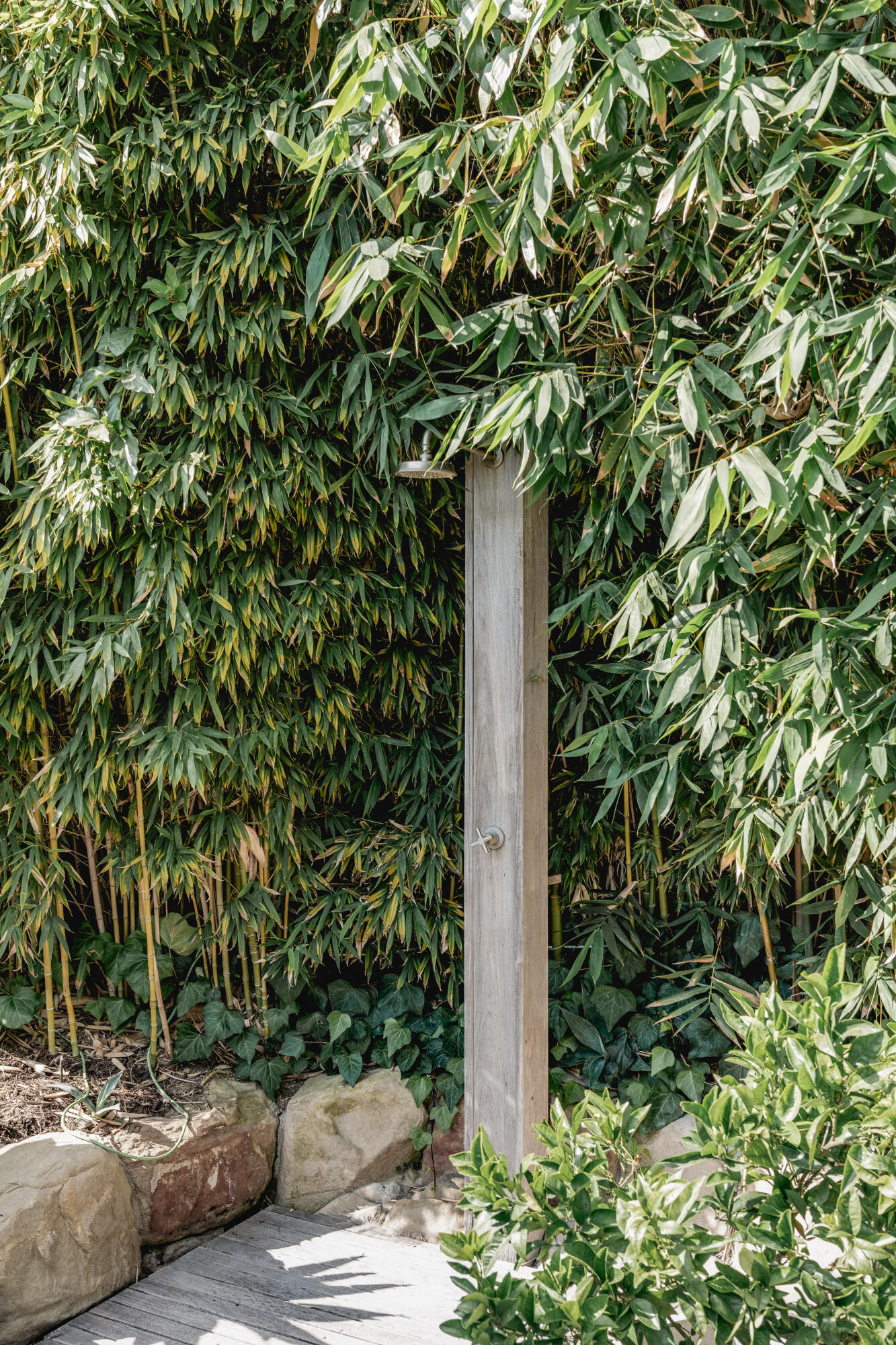 Santa Barbara, California 93105, United States, 3 Bedrooms Bedrooms, ,3 BathroomsBathrooms,Residential,Active,198749