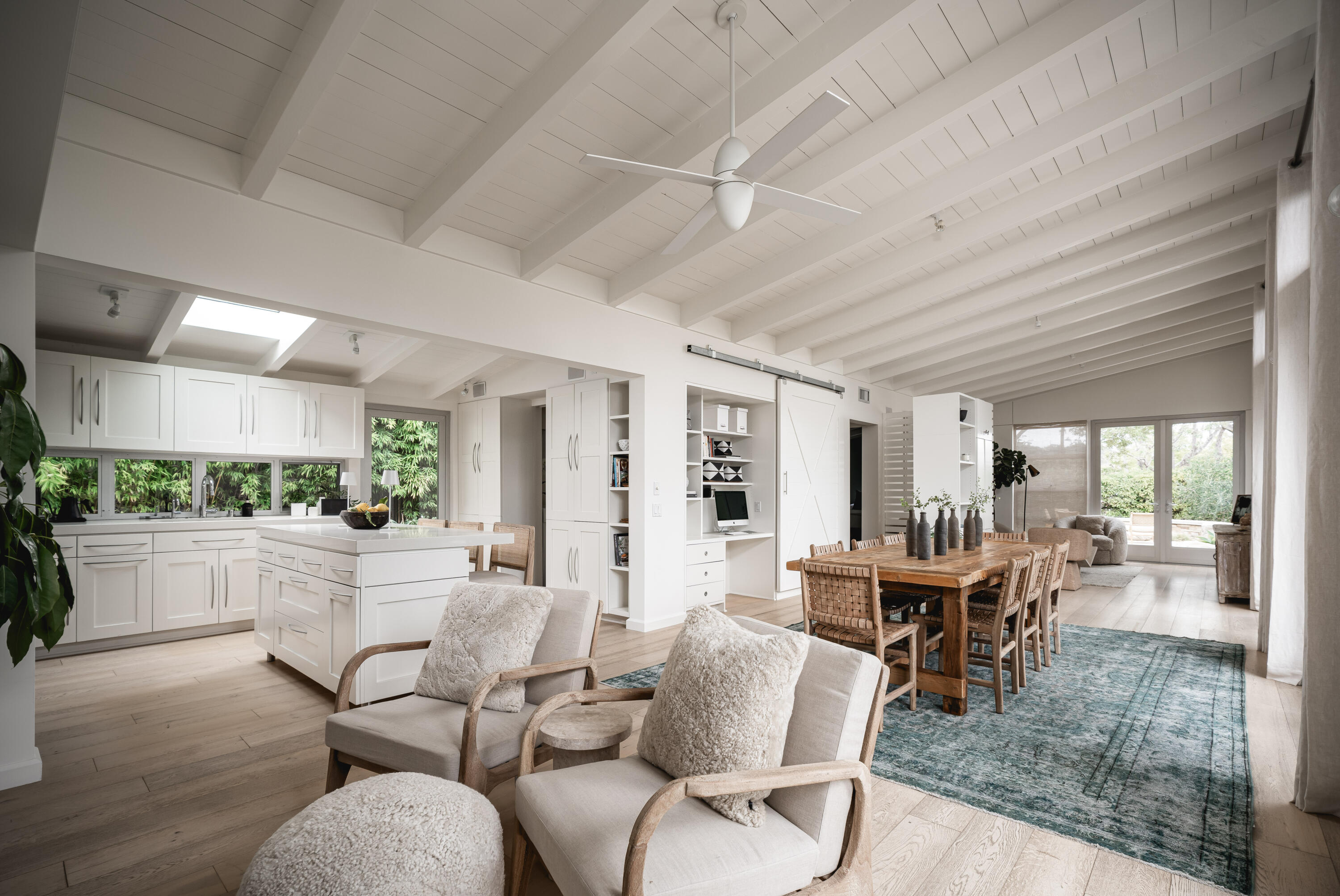 Santa Barbara, California 93105, United States, 3 Bedrooms Bedrooms, ,3 BathroomsBathrooms,Residential,Active,198749