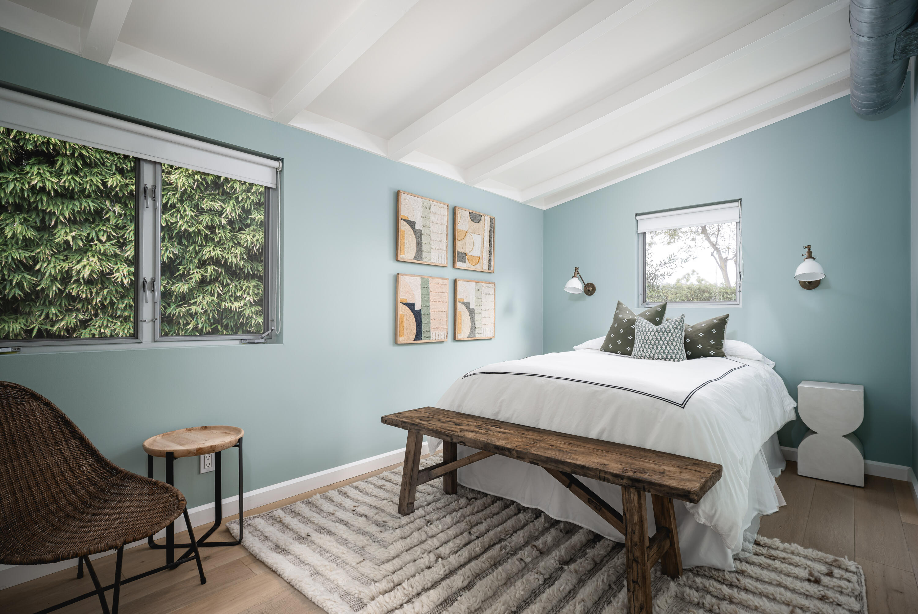 Santa Barbara, California 93105, United States, 3 Bedrooms Bedrooms, ,3 BathroomsBathrooms,Residential,Active,198749