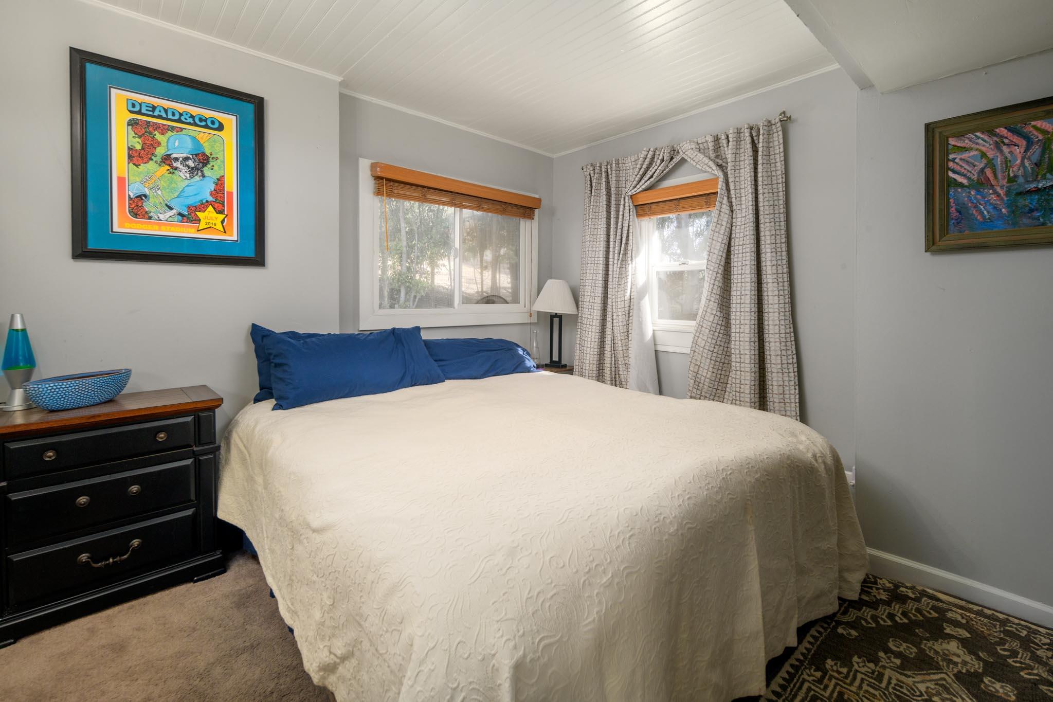 Montecito, California 93108, United States, 3 Bedrooms Bedrooms, ,2 BathroomsBathrooms,Residential,Pending,35892