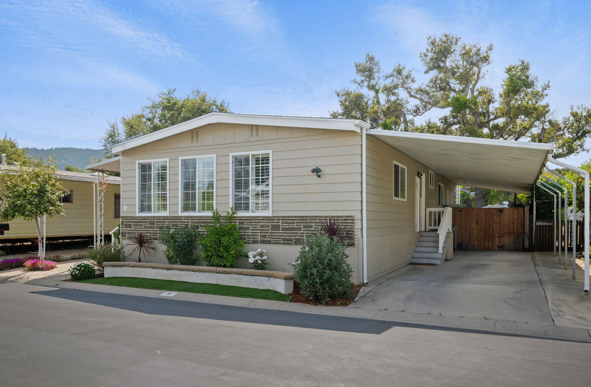 Solvang, California 93463, United States, 2 Bedrooms Bedrooms, ,2 BathroomsBathrooms,Residential,Active,116980