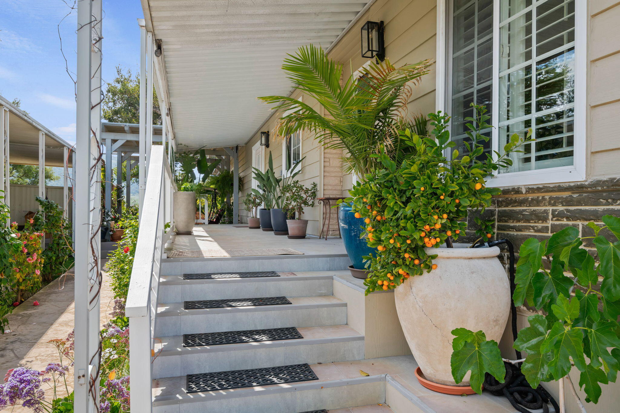 Solvang, California 93463, United States, 2 Bedrooms Bedrooms, ,2 BathroomsBathrooms,Residential,Active,116980