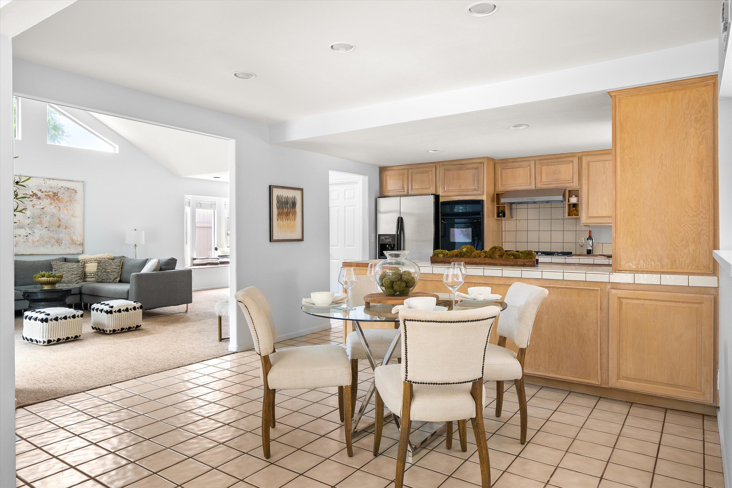 Goleta, California 93117, United States, 4 Bedrooms Bedrooms, ,2 BathroomsBathrooms,Residential,Active,161273