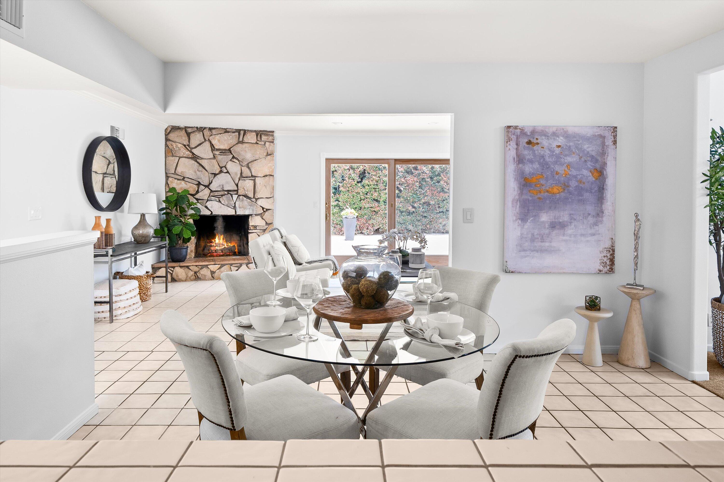 Goleta, California 93117, United States, 4 Bedrooms Bedrooms, ,2 BathroomsBathrooms,Residential,Active,161273