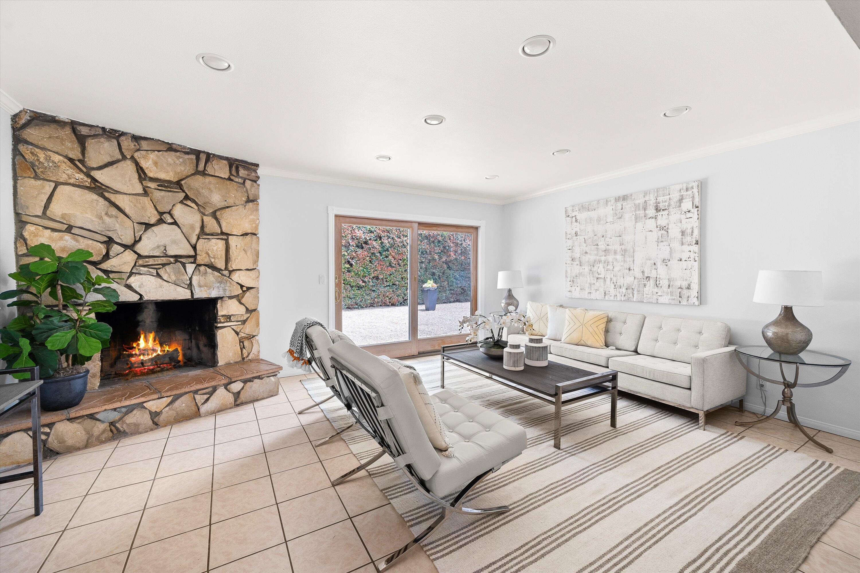 Goleta, California 93117, United States, 4 Bedrooms Bedrooms, ,2 BathroomsBathrooms,Residential,Active,161273