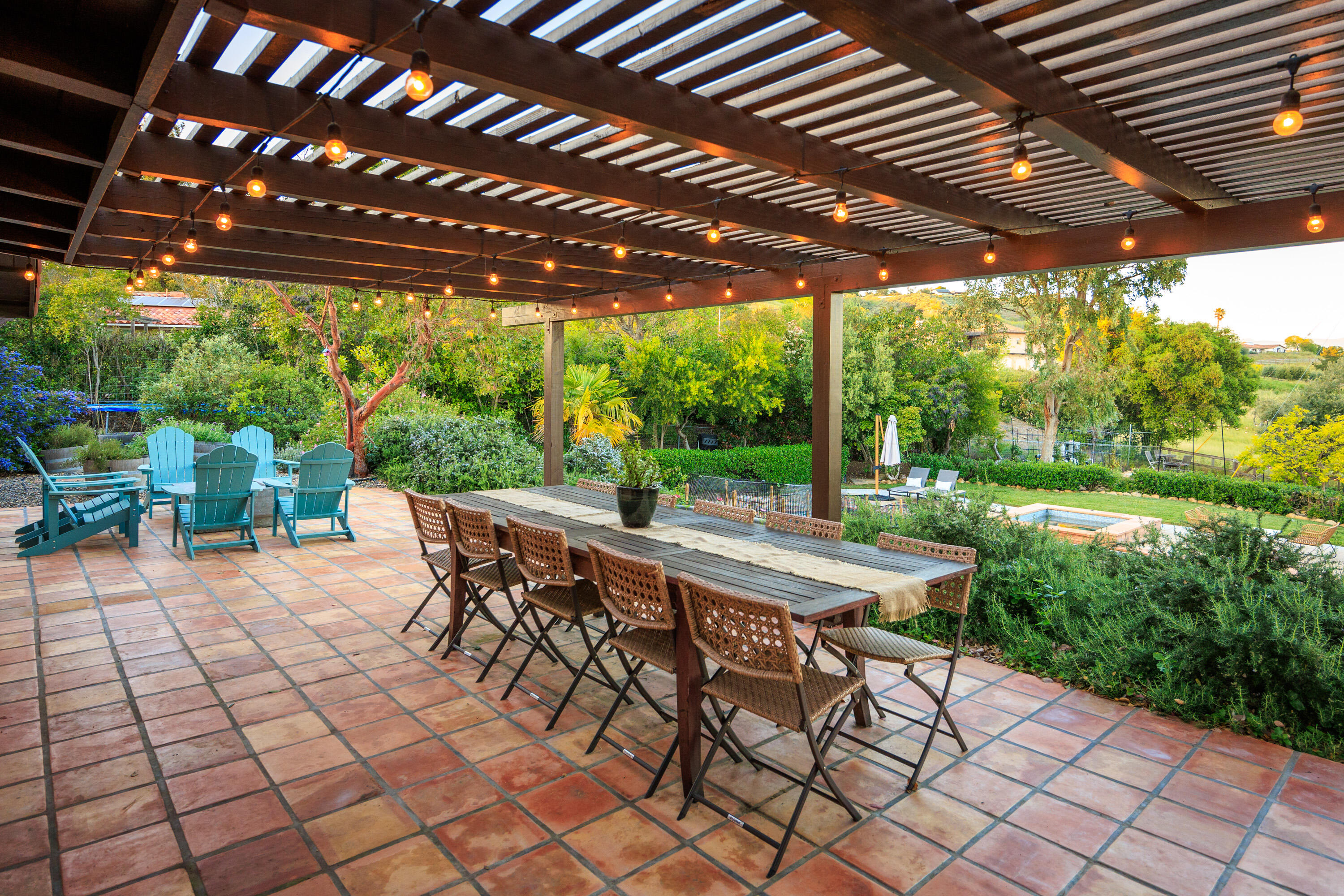 Solvang, California 93463, United States, 5 Bedrooms Bedrooms, ,4 BathroomsBathrooms,Residential,Active,121533