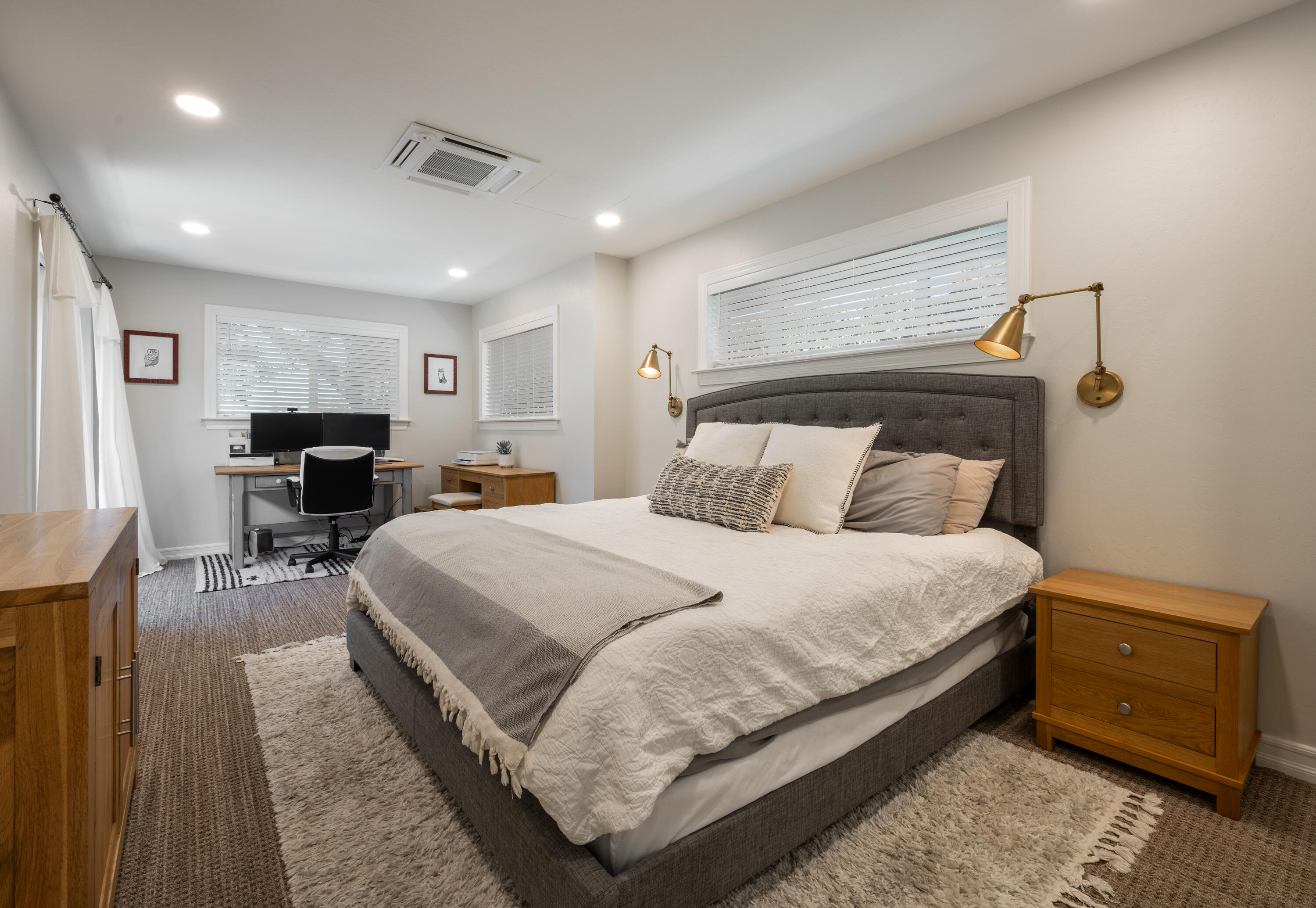 Solvang, California 93463, United States, 5 Bedrooms Bedrooms, ,4 BathroomsBathrooms,Residential,Active,121533