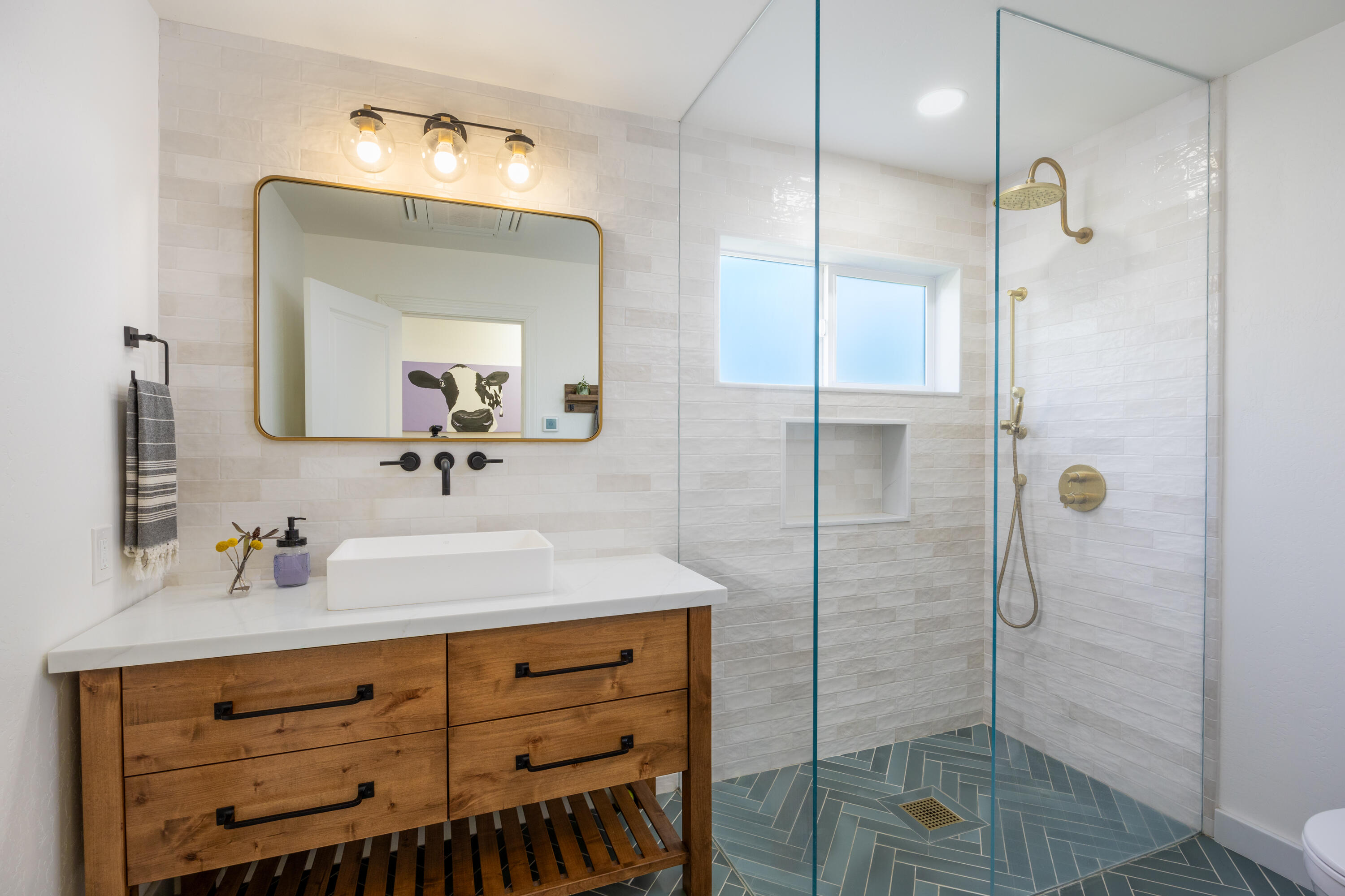 Solvang, California 93463, United States, 5 Bedrooms Bedrooms, ,4 BathroomsBathrooms,Residential,Active,121533