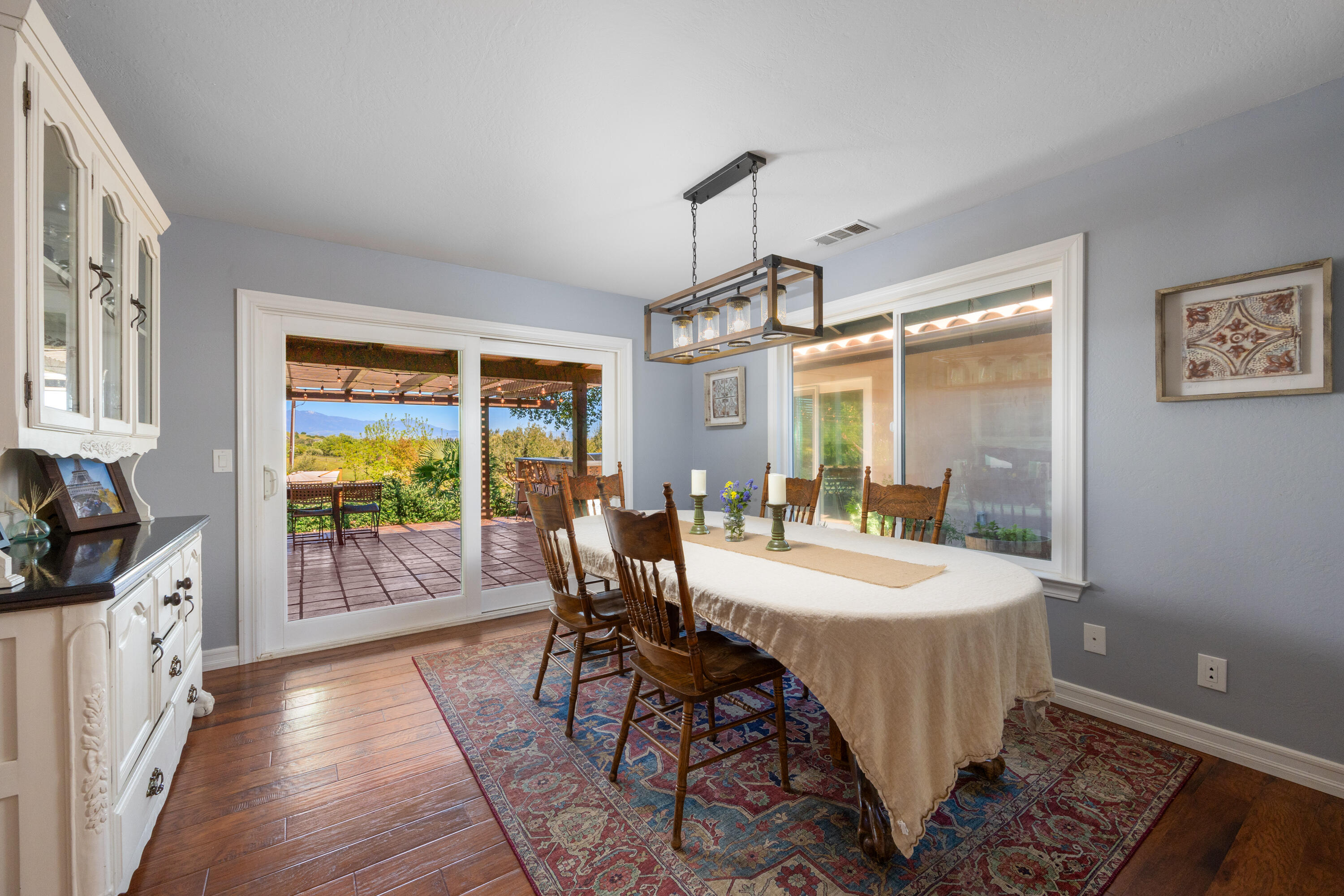 Solvang, California 93463, United States, 5 Bedrooms Bedrooms, ,4 BathroomsBathrooms,Residential,Active,121533