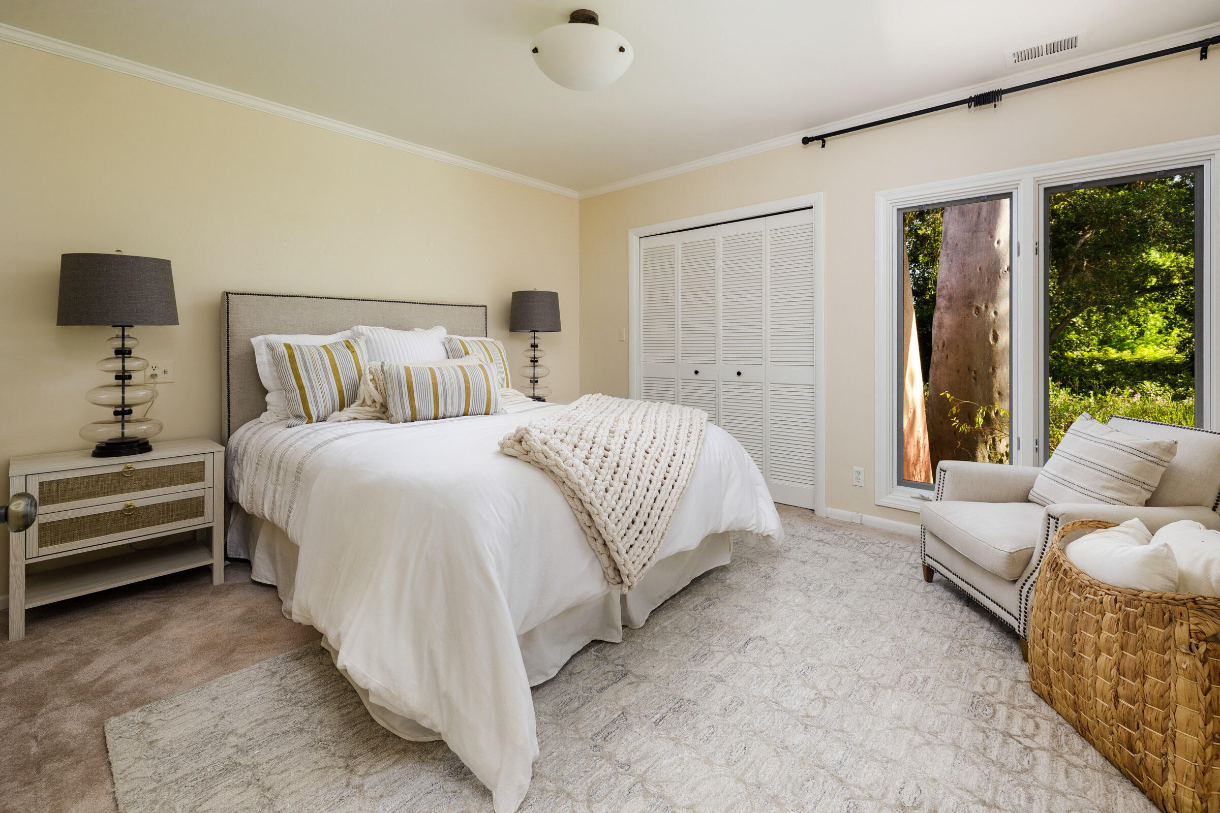 Santa Barbara, California 93110, United States, 6 Bedrooms Bedrooms, ,6 BathroomsBathrooms,Residential,Active,159412