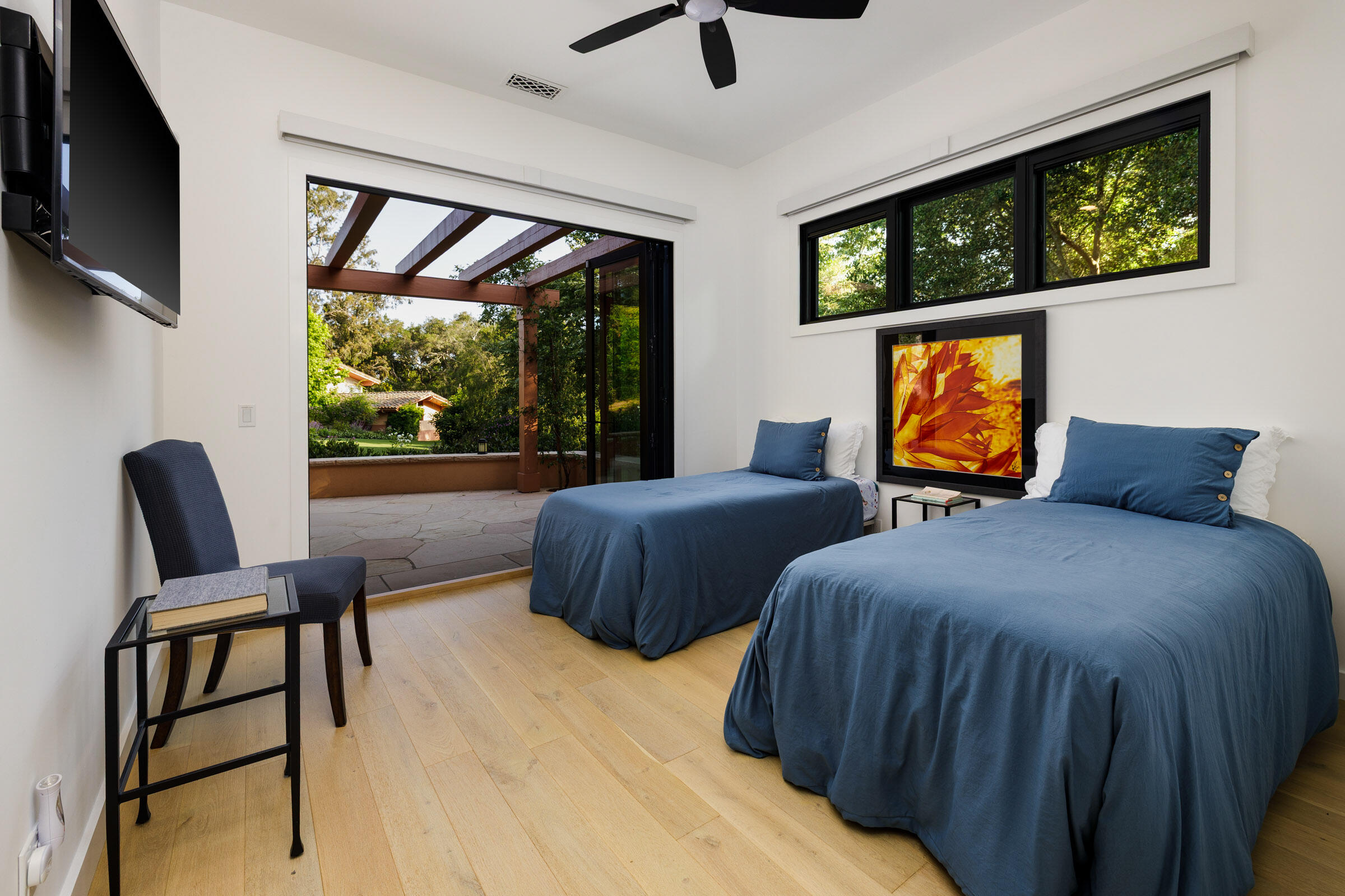 Santa Barbara, California 93110, United States, 6 Bedrooms Bedrooms, ,6 BathroomsBathrooms,Residential,Active,159412