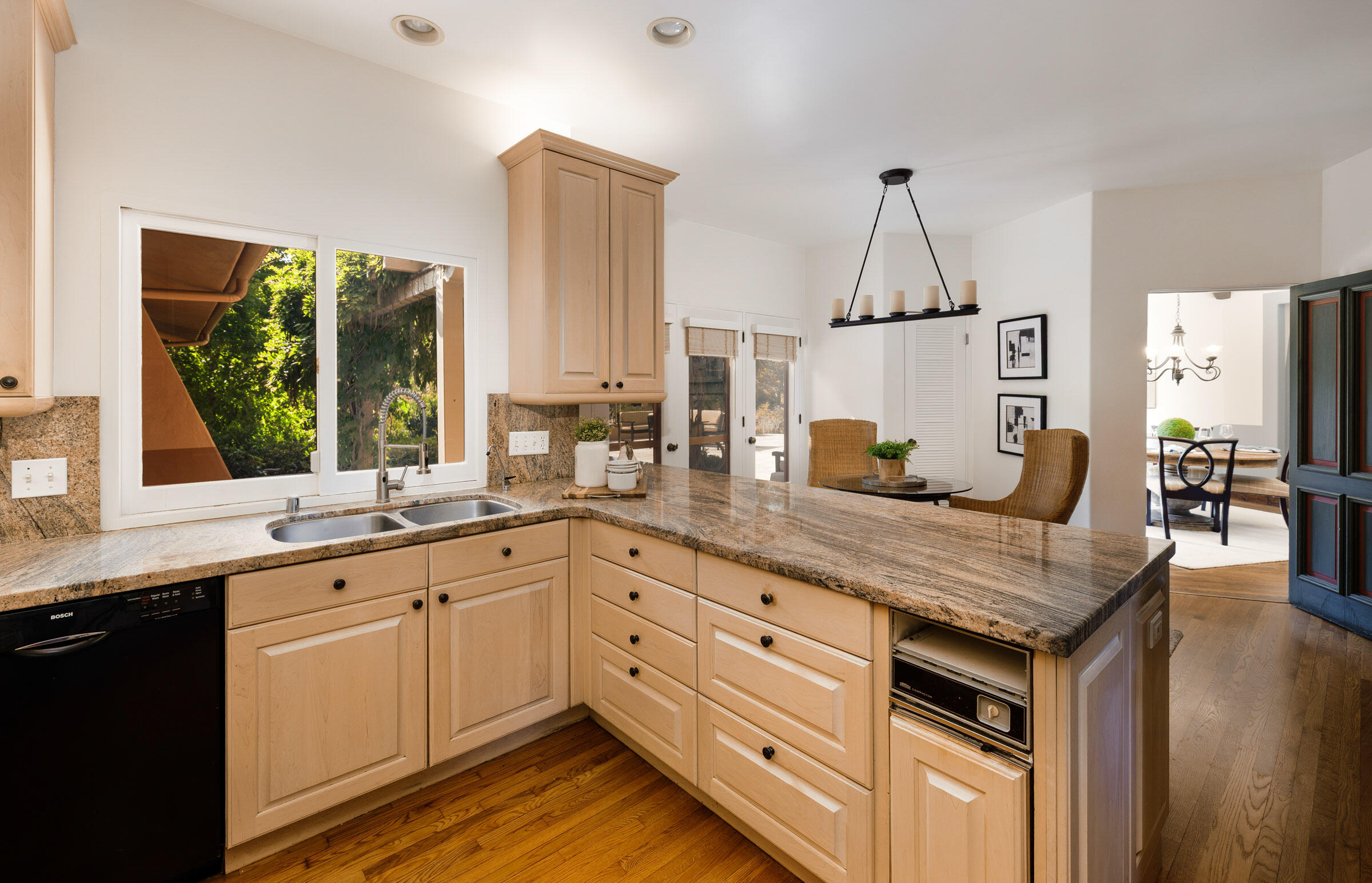 Santa Barbara, California 93110, United States, 6 Bedrooms Bedrooms, ,6 BathroomsBathrooms,Residential,Active,159412