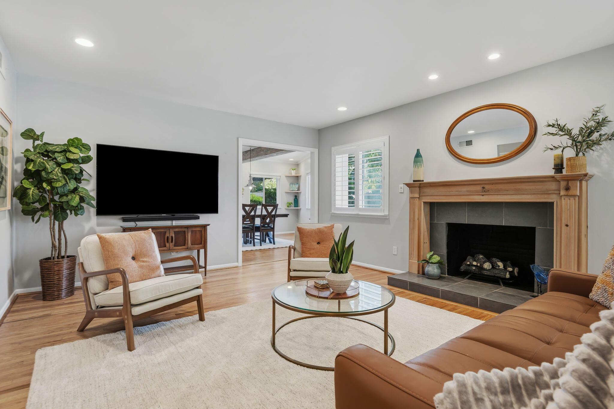 3791 Pescadero Drive
