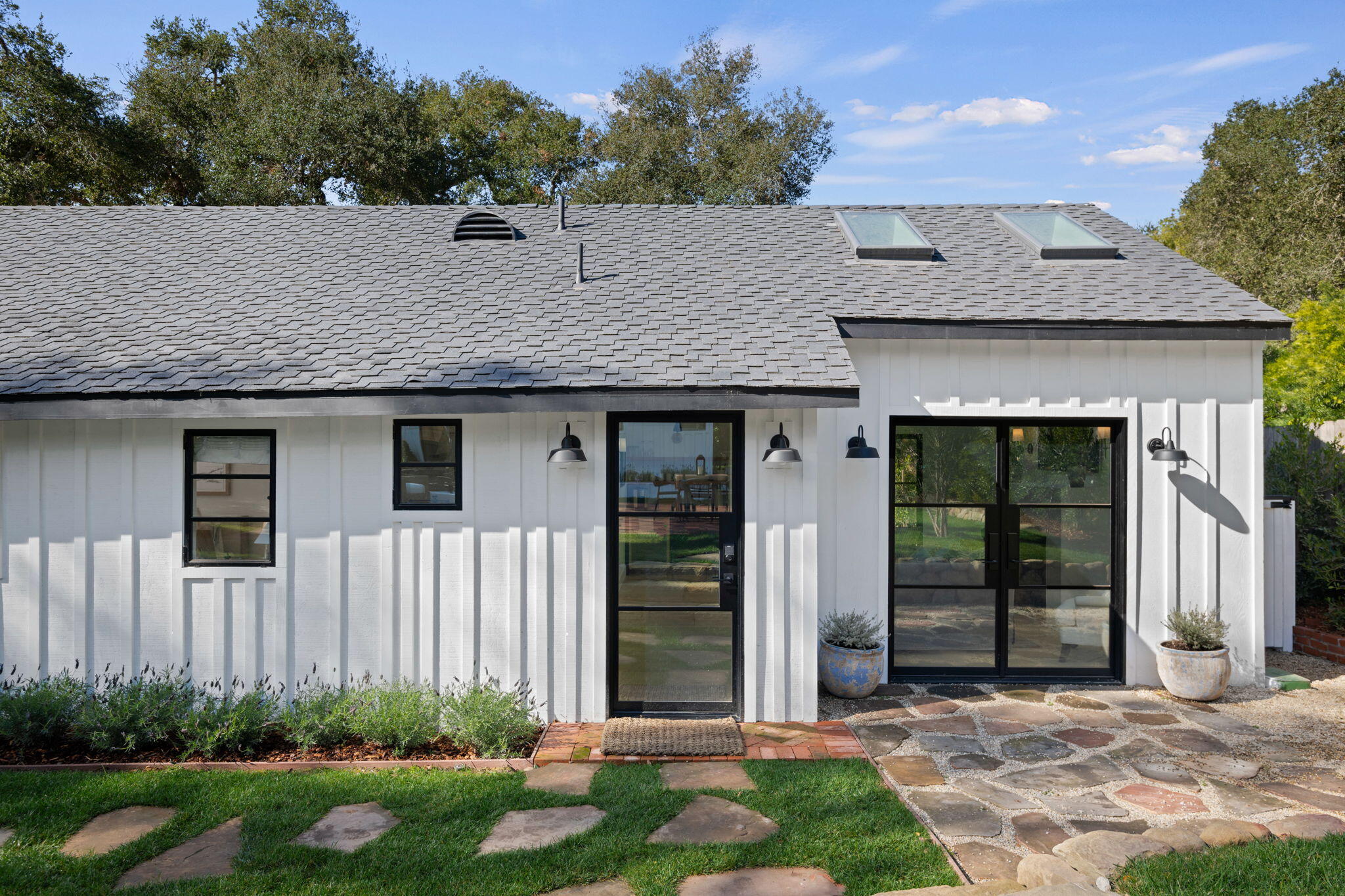 Montecito, California 93108, United States, 3 Bedrooms Bedrooms, ,4 BathroomsBathrooms,Residential,Active,5920