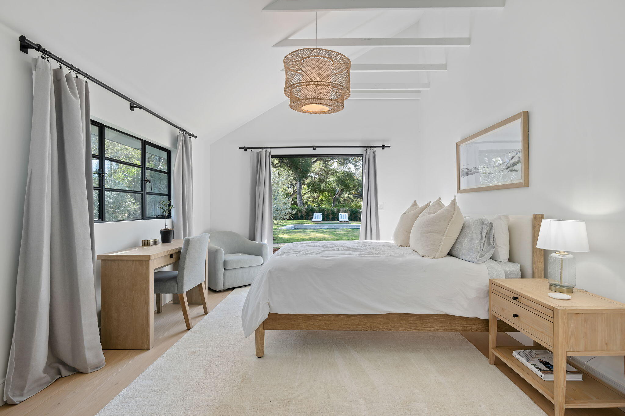 Montecito, California 93108, United States, 3 Bedrooms Bedrooms, ,4 BathroomsBathrooms,Residential,Active,5920