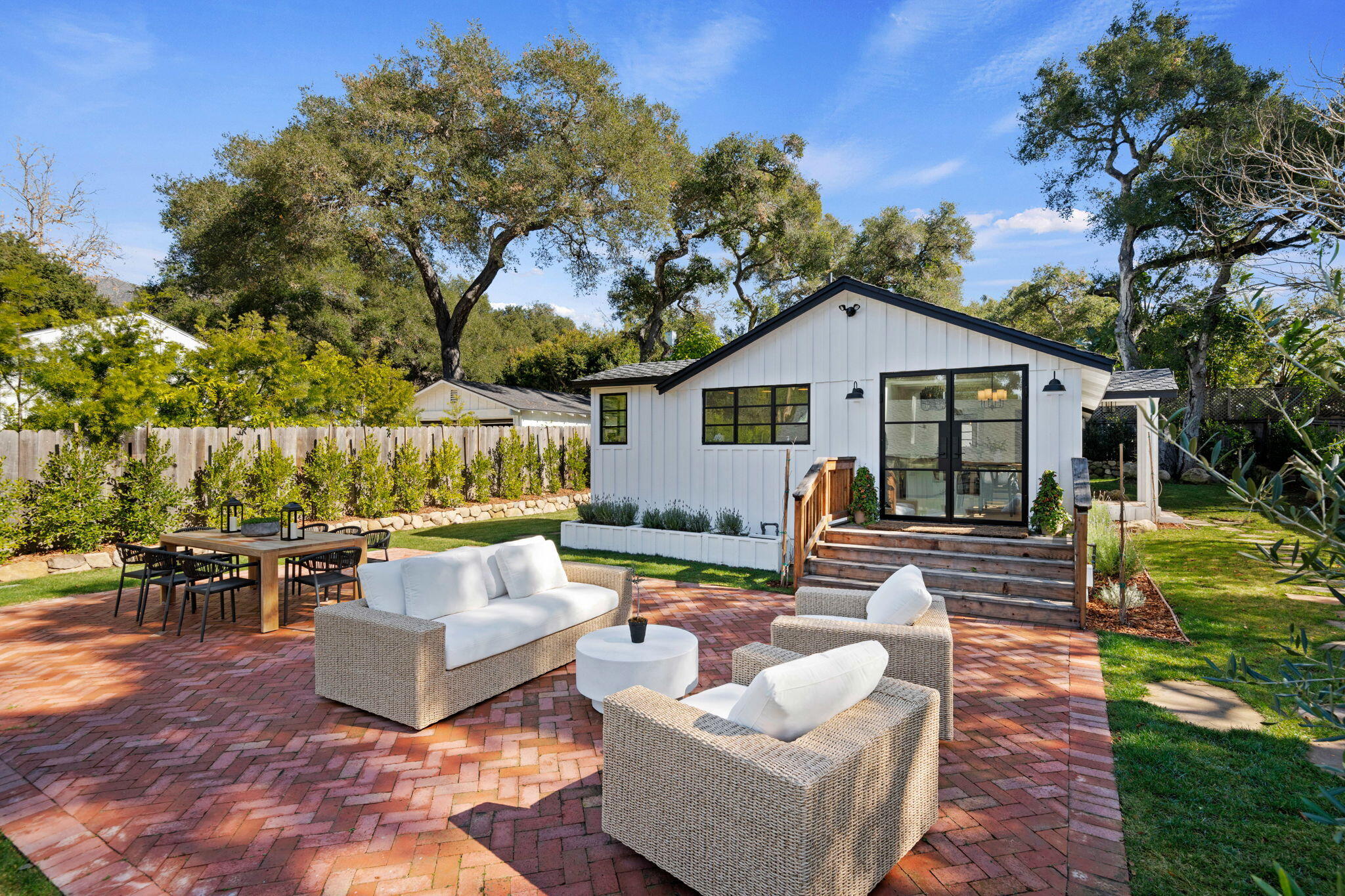 Montecito, California 93108, United States, 3 Bedrooms Bedrooms, ,4 BathroomsBathrooms,Residential,Active,5920