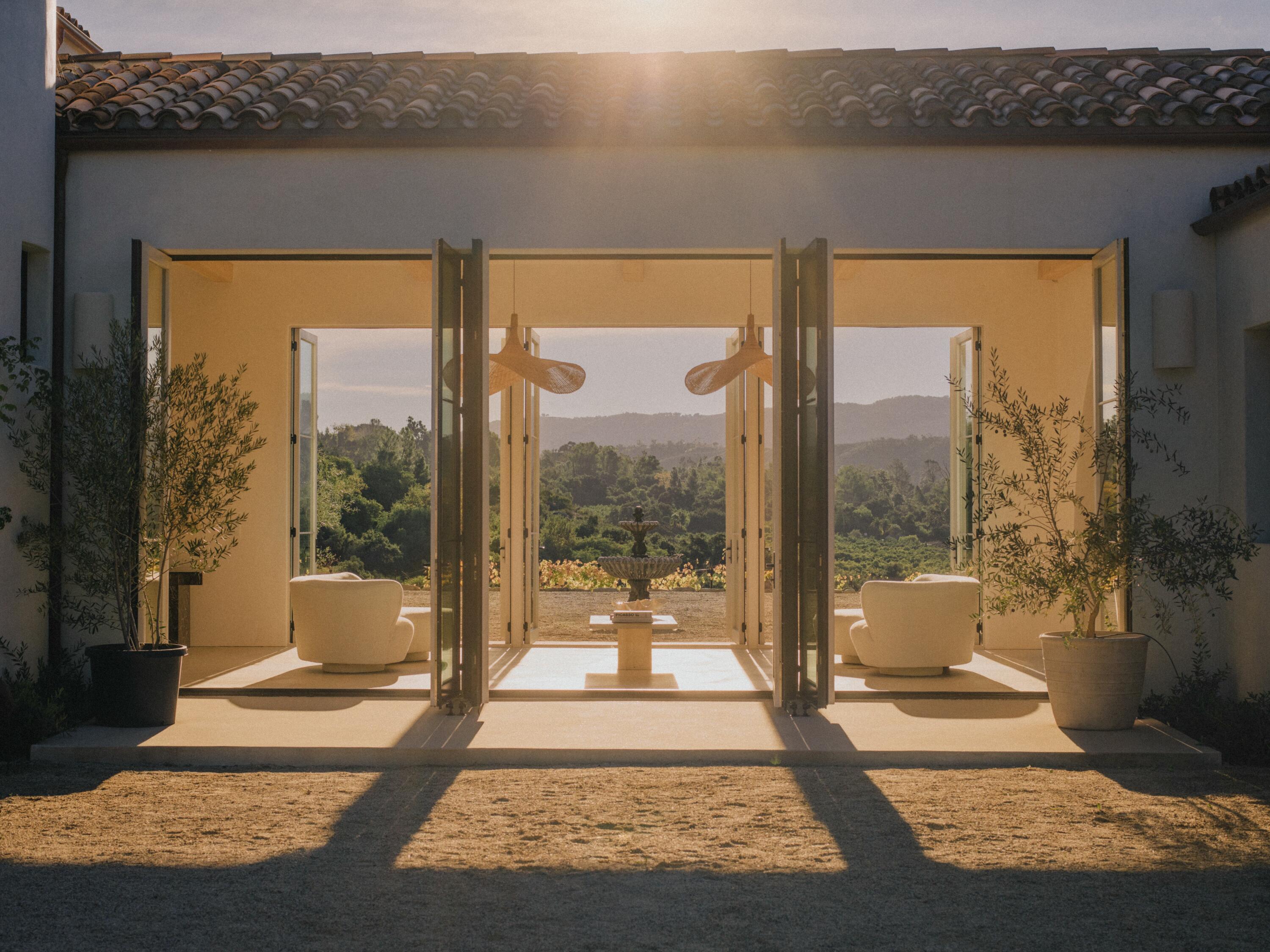 Ojai, California 93023, United States, 4 Bedrooms Bedrooms, ,5 BathroomsBathrooms,Residential,Active,5399