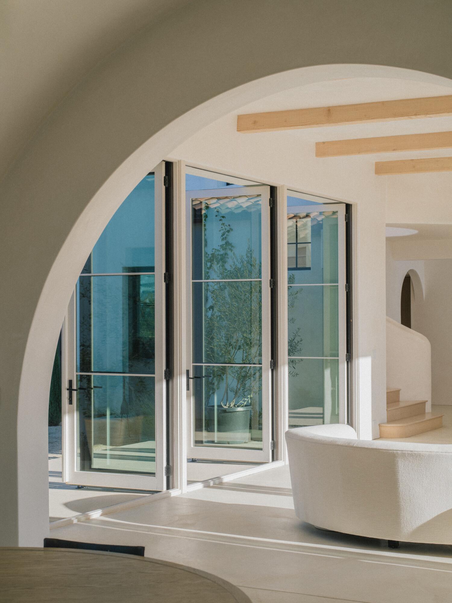 Ojai, California 93023, United States, 4 Bedrooms Bedrooms, ,5 BathroomsBathrooms,Residential,Active,5399