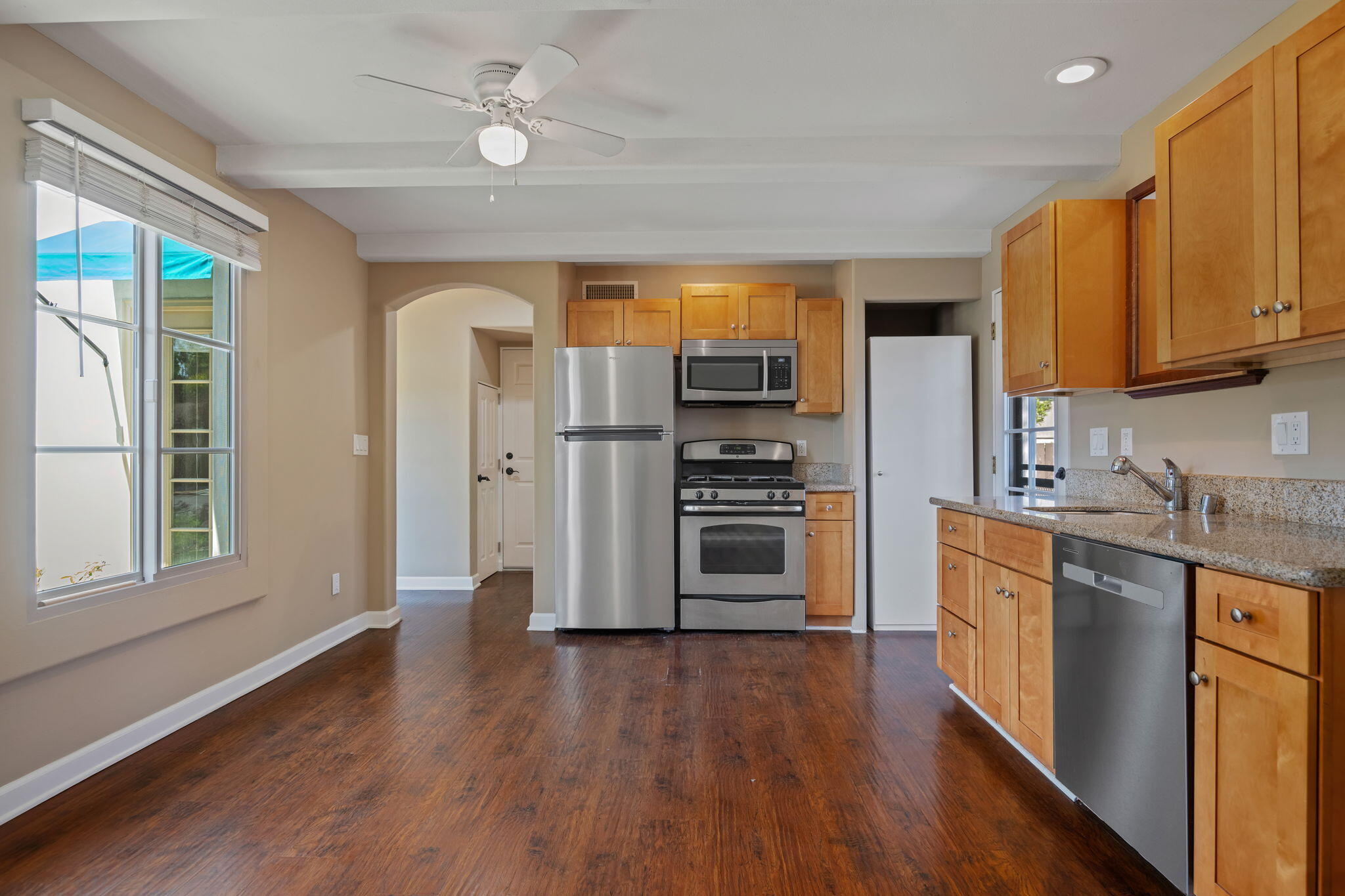 Santa Barbara, California 93101, United States, ,Residential,Active,201996