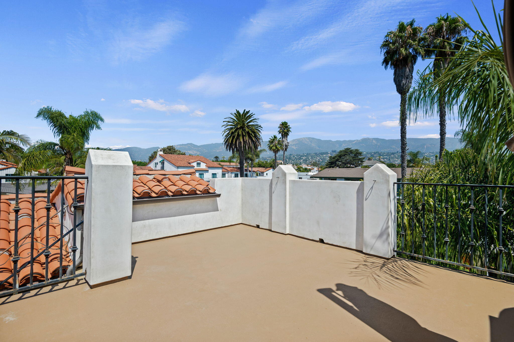 Santa Barbara, California 93101, United States, ,Residential,Active,201996
