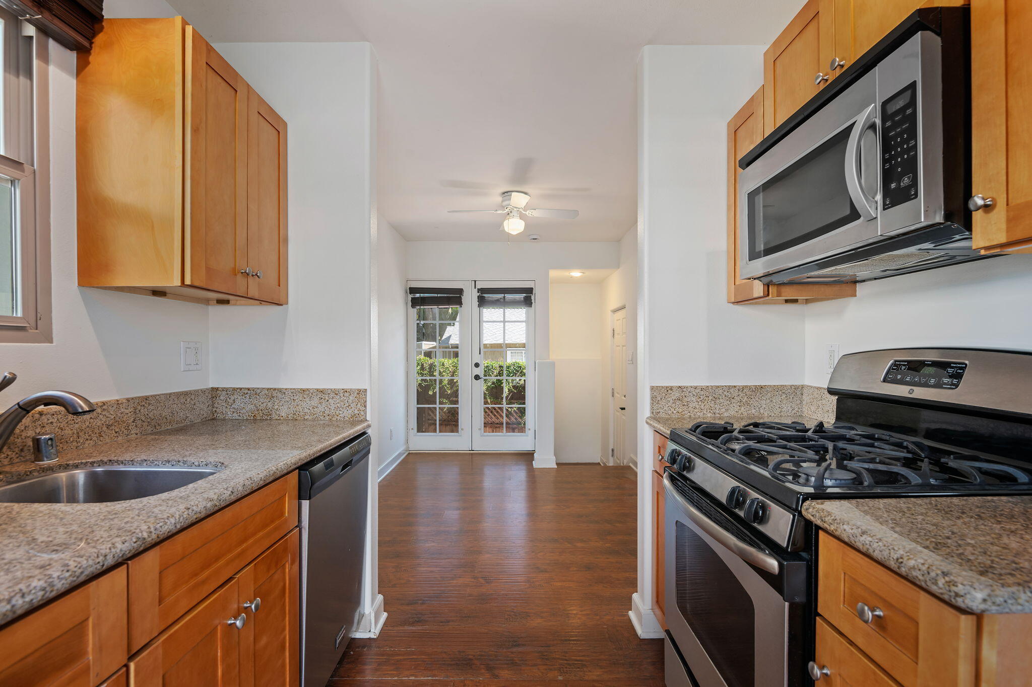 Santa Barbara, California 93101, United States, ,Residential,Active,201996