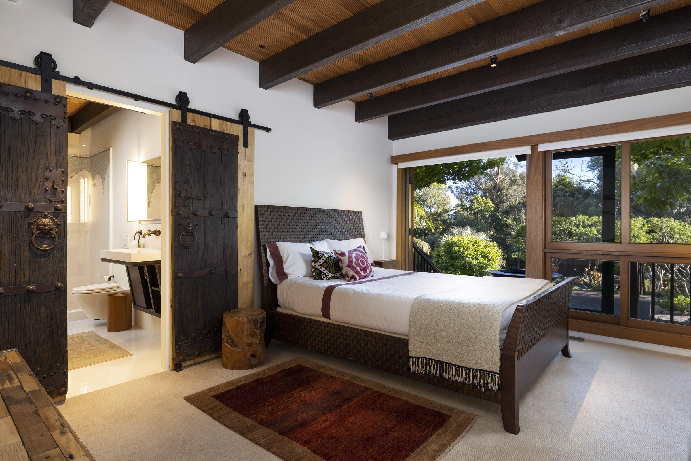 Santa Barbara, California 93108, United States, 5 Bedrooms Bedrooms, ,5 BathroomsBathrooms,Residential,Active,113239