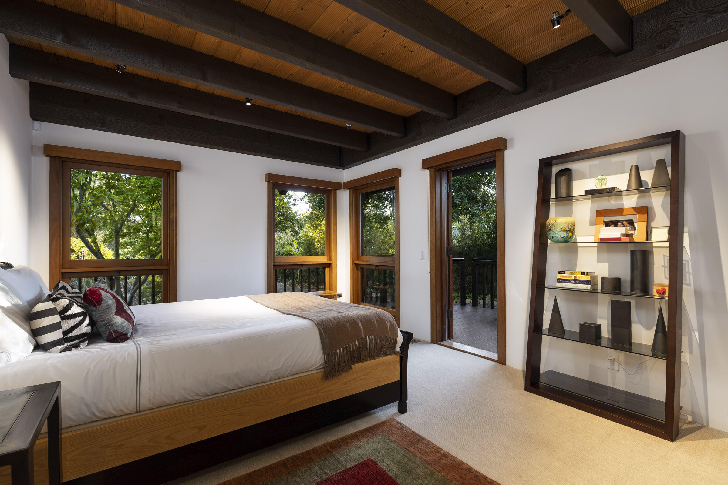 Santa Barbara, California 93108, United States, 5 Bedrooms Bedrooms, ,5 BathroomsBathrooms,Residential,Active,113239