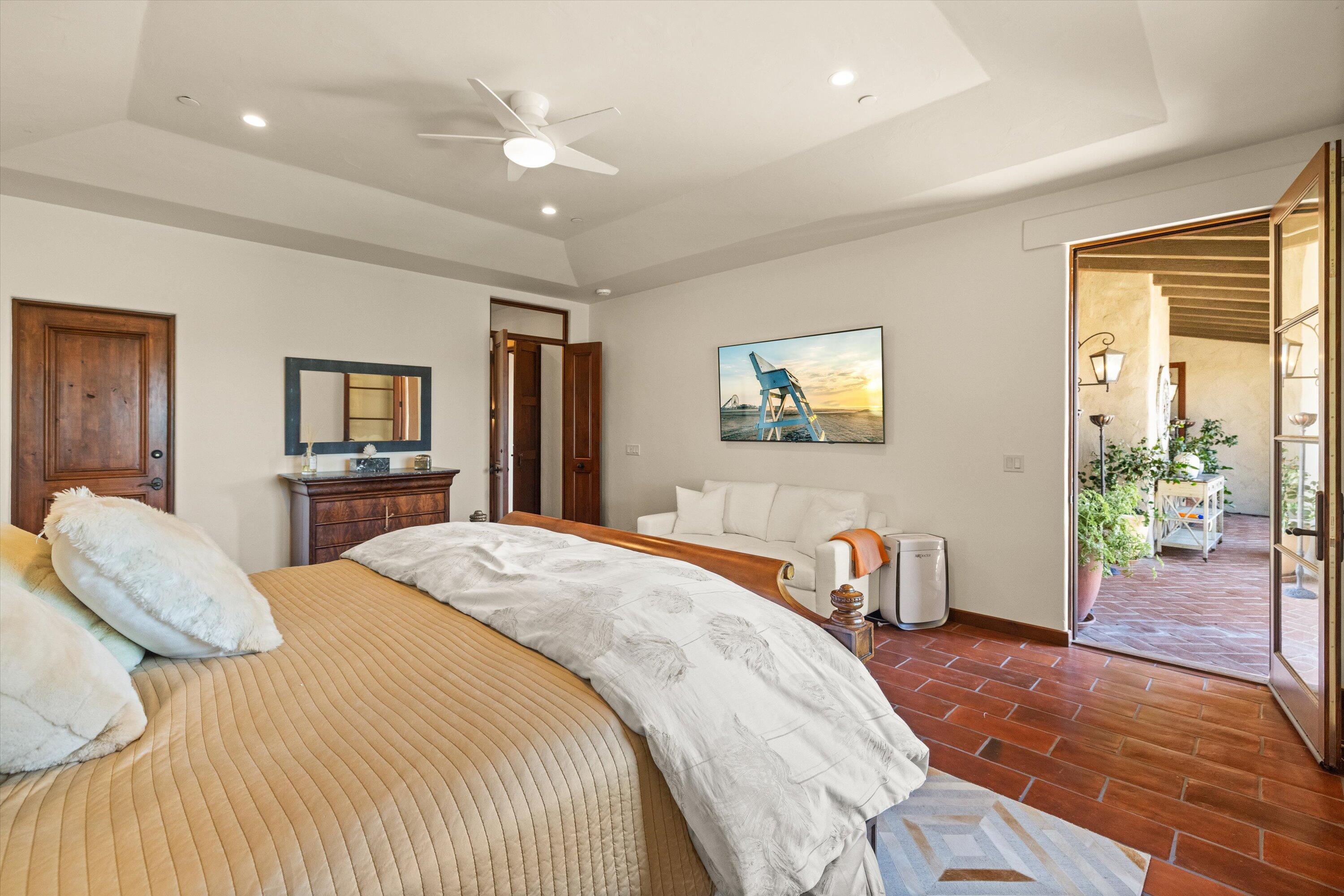 Santa Ynez, California 93460, United States, 3 Bedrooms Bedrooms, ,5 BathroomsBathrooms,Residential,Pending,52908