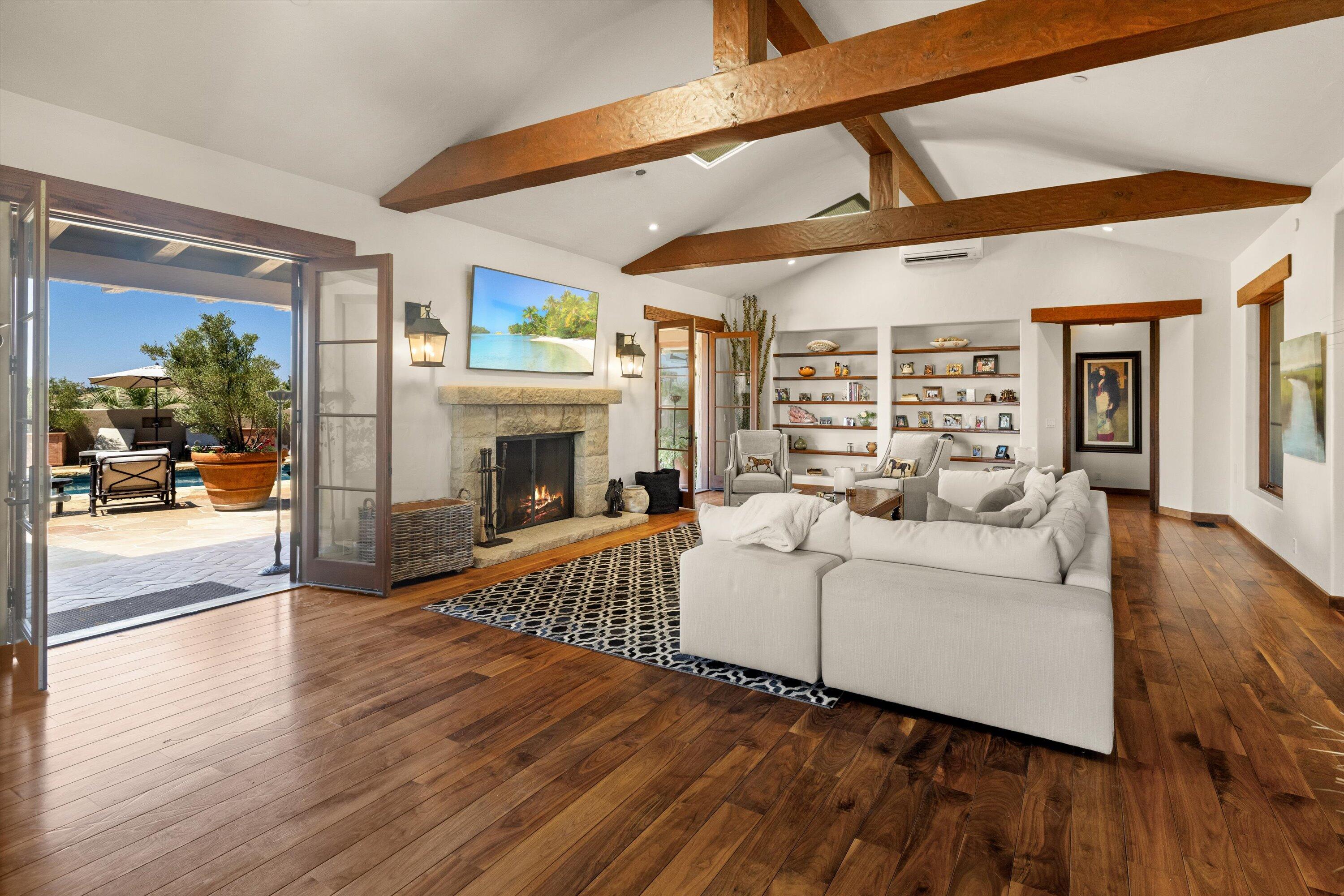 Santa Ynez, California 93460, United States, 3 Bedrooms Bedrooms, ,5 BathroomsBathrooms,Residential,Pending,52908