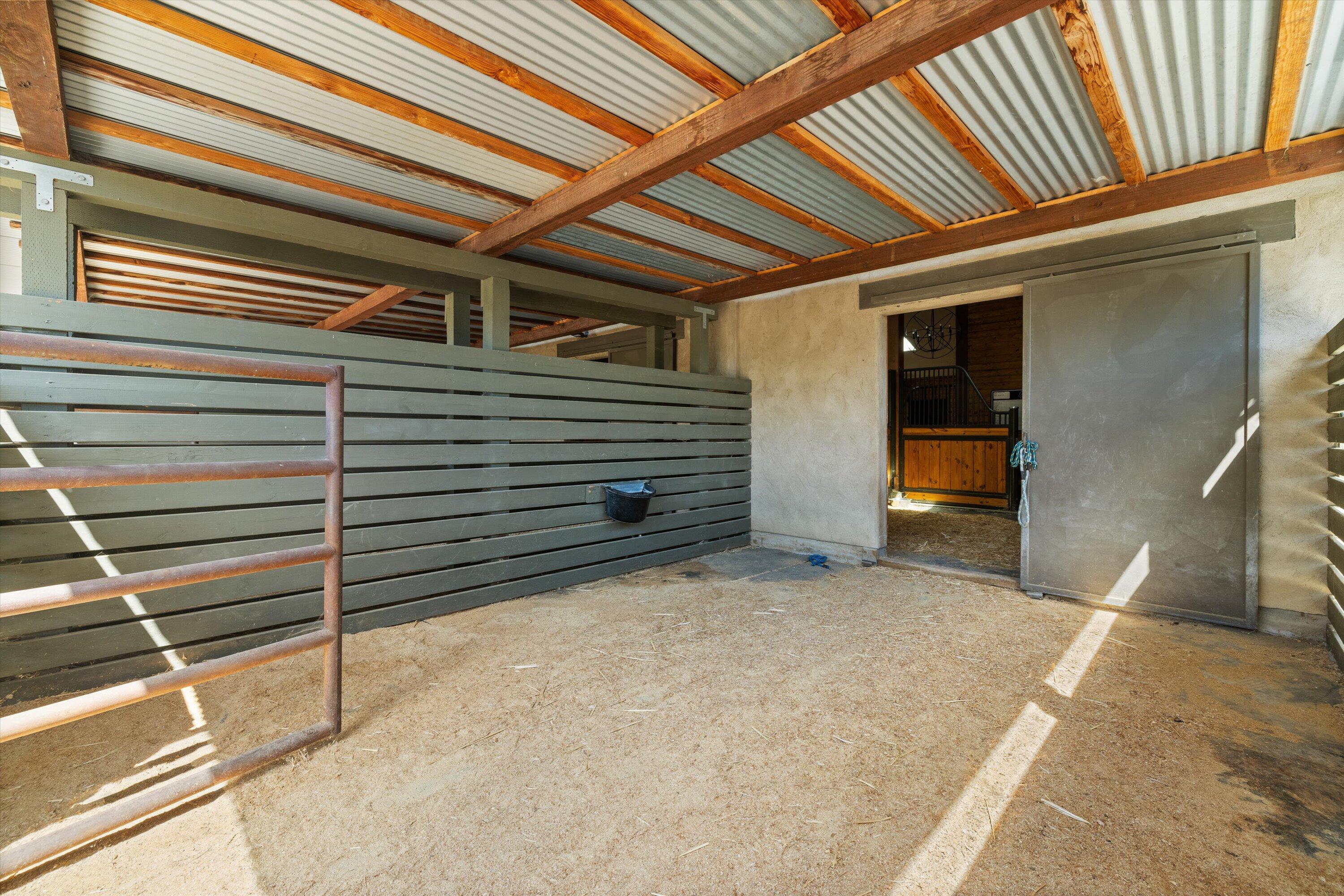 Santa Ynez, California 93460, United States, 3 Bedrooms Bedrooms, ,5 BathroomsBathrooms,Residential,Pending,52908