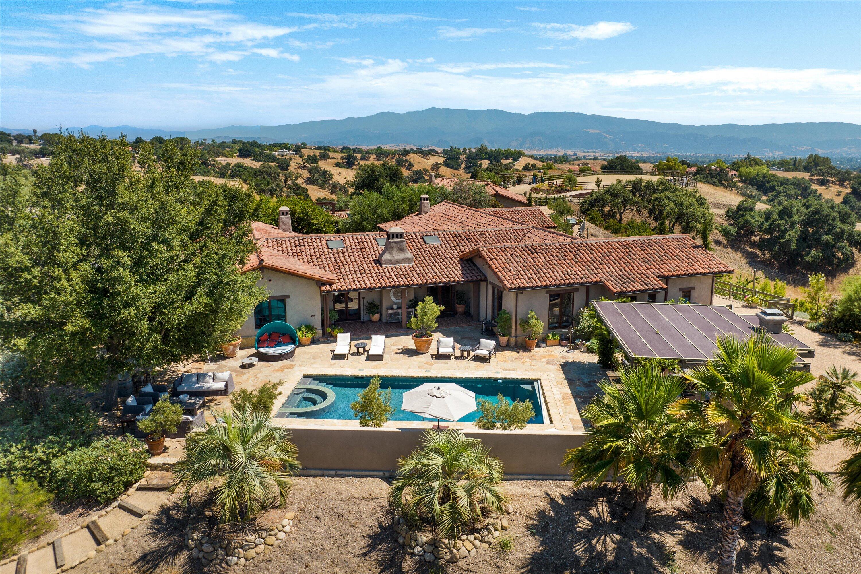 Santa Ynez, California 93460, United States, 3 Bedrooms Bedrooms, ,5 BathroomsBathrooms,Residential,Pending,52908