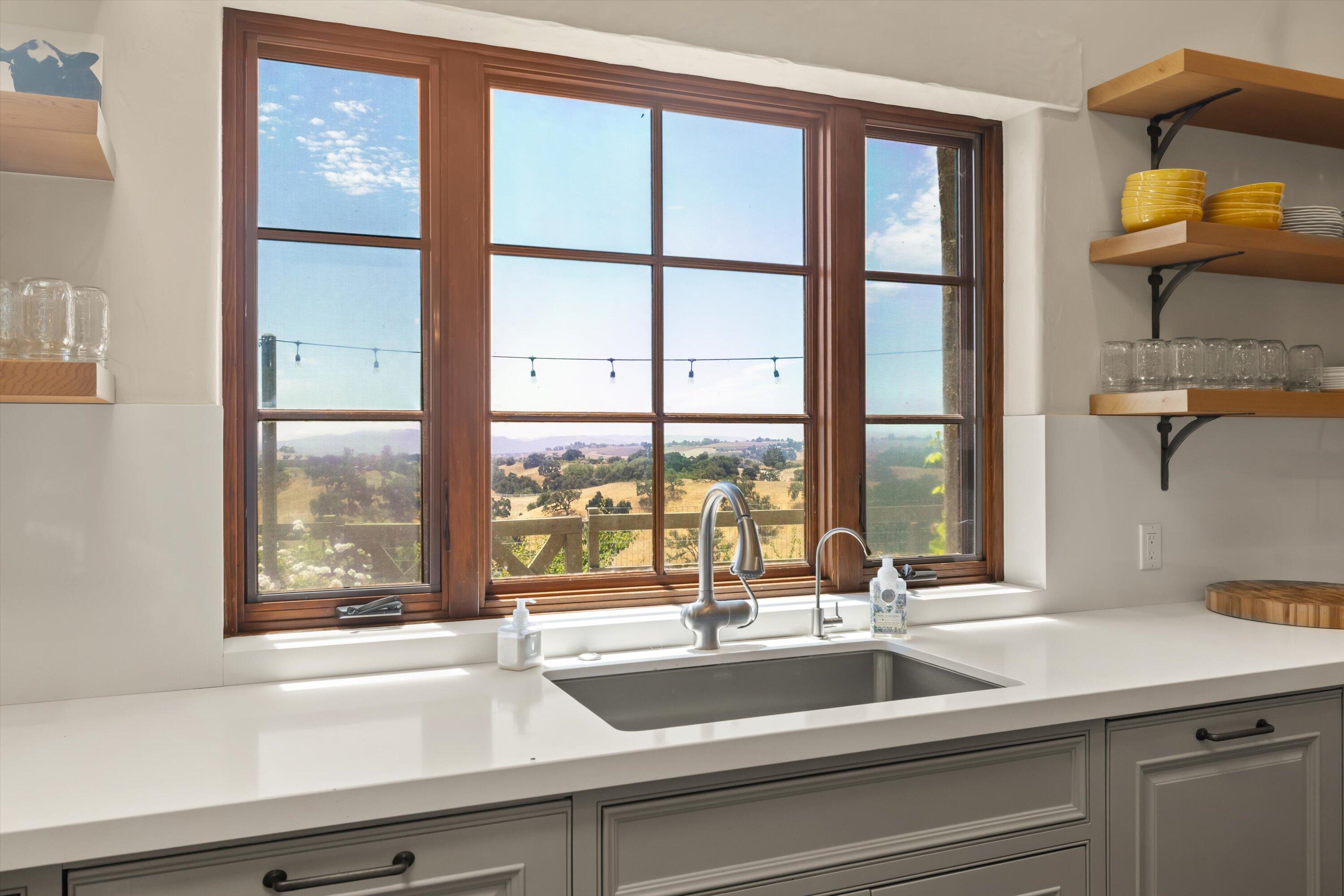 Santa Ynez, California 93460, United States, 3 Bedrooms Bedrooms, ,5 BathroomsBathrooms,Residential,Pending,52908