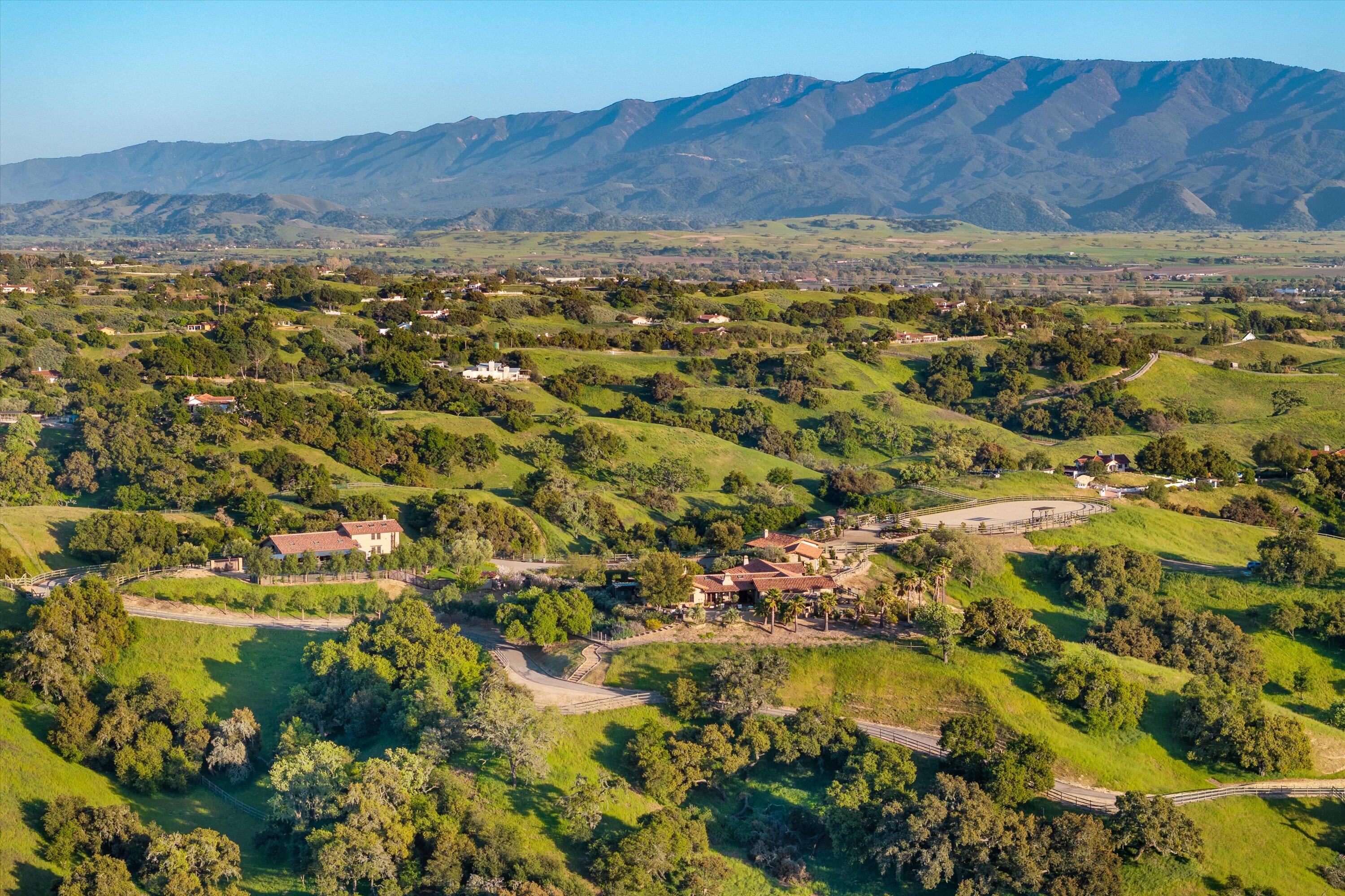 Santa Ynez, California 93460, United States, 3 Bedrooms Bedrooms, ,5 BathroomsBathrooms,Residential,Pending,52908
