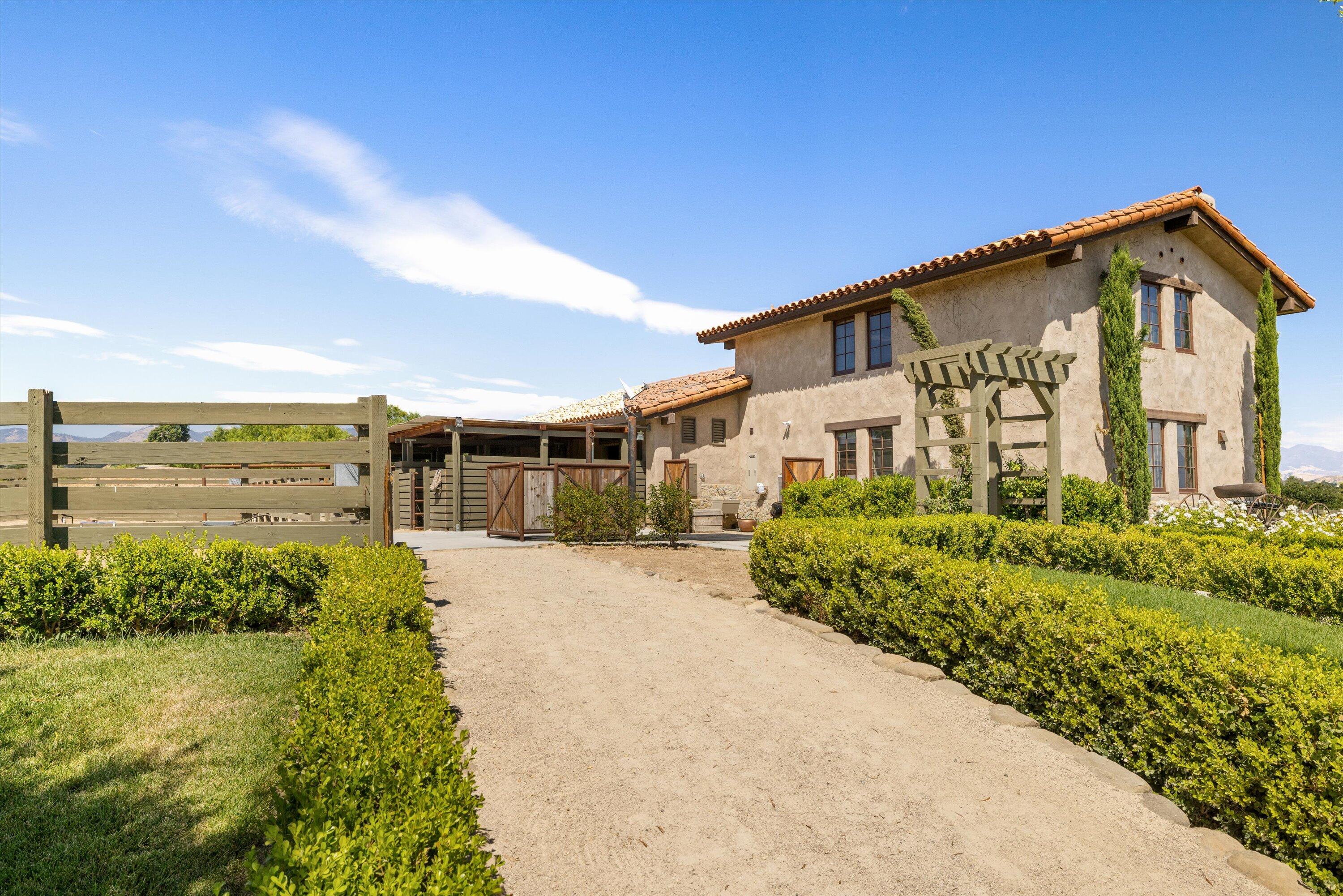 Santa Ynez, California 93460, United States, 3 Bedrooms Bedrooms, ,5 BathroomsBathrooms,Residential,Pending,52908
